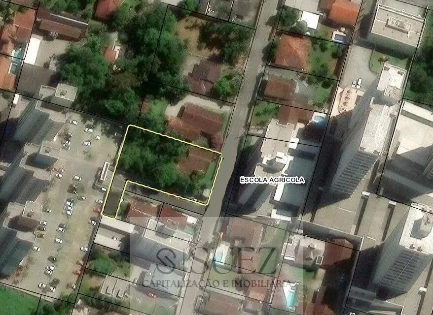 Terreno com 1488m2 na Escola Agrícola - foto 1