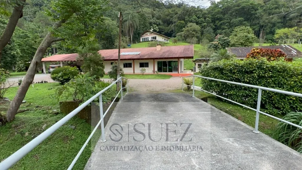 Maravilhoso sítio com 157.000m2 em Gaspar com completa infra estrutura — foto 6