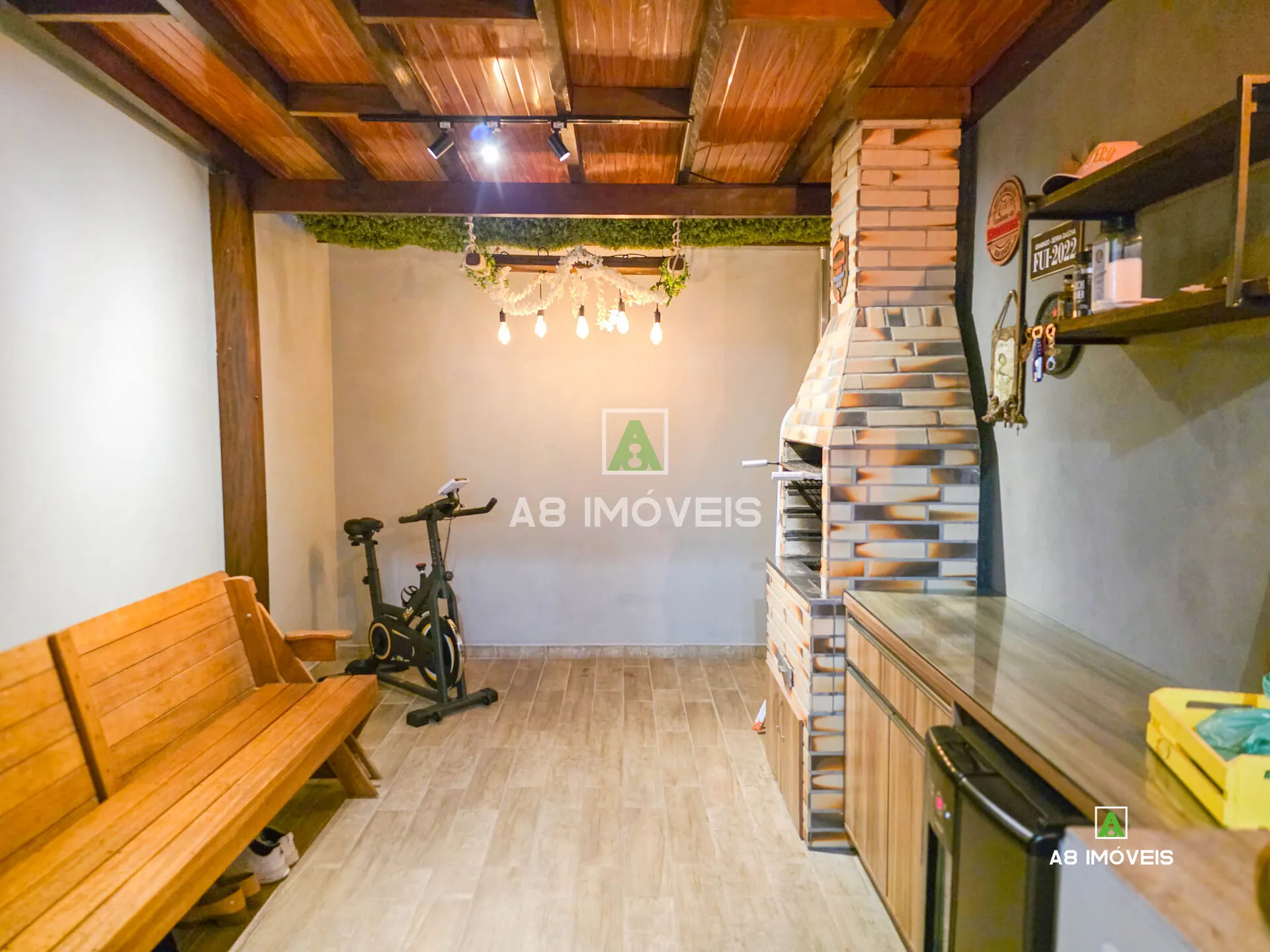 SOBRADO SEMI MOBILIADO COM DUAS VAGAS BAIRRO FORTALEZA ALTA — foto 6