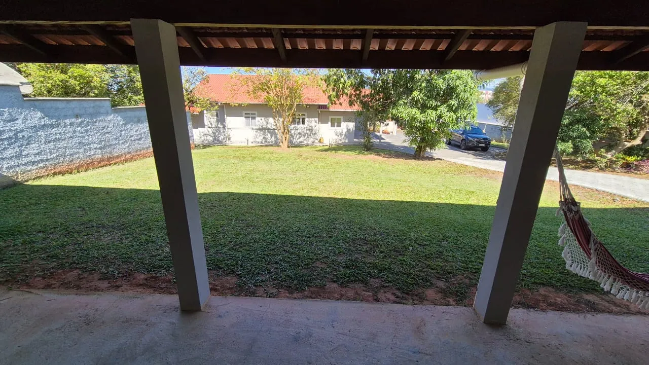 Casa com 03 dormitórios no Bairro Carijós — foto 2