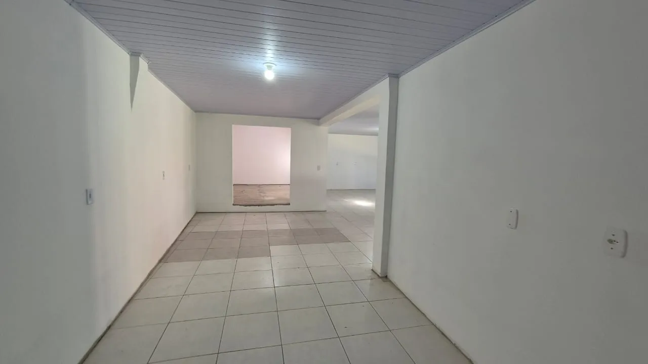 Casa com 03 dormitórios no Bairro Carijós — foto 7