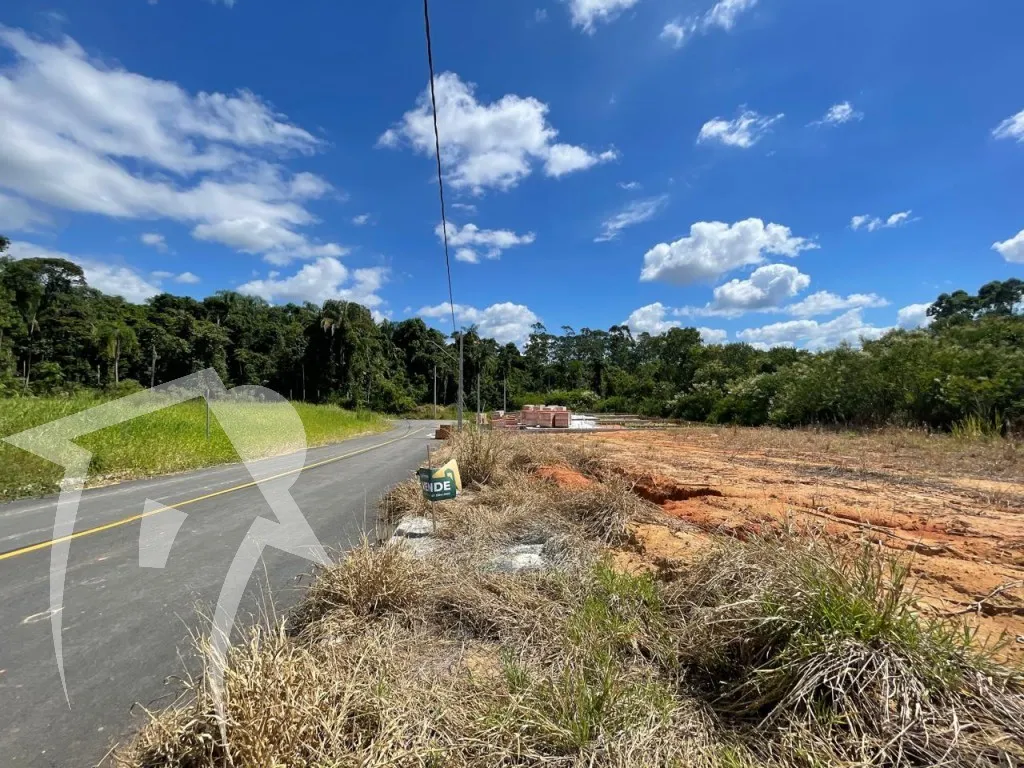 Lote pronto para construir em bairro com alto índice de desenvolvimentoCom 15 de frente ideal para duas casas — foto 3