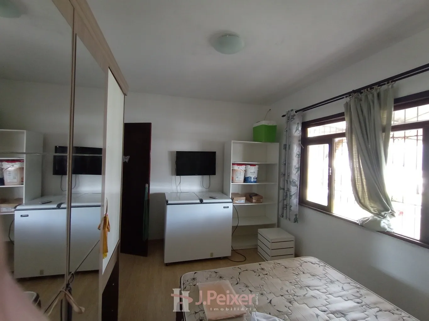 Residência em corredor de serviço com terreno de 670 m no bairro Velha Central — foto 4