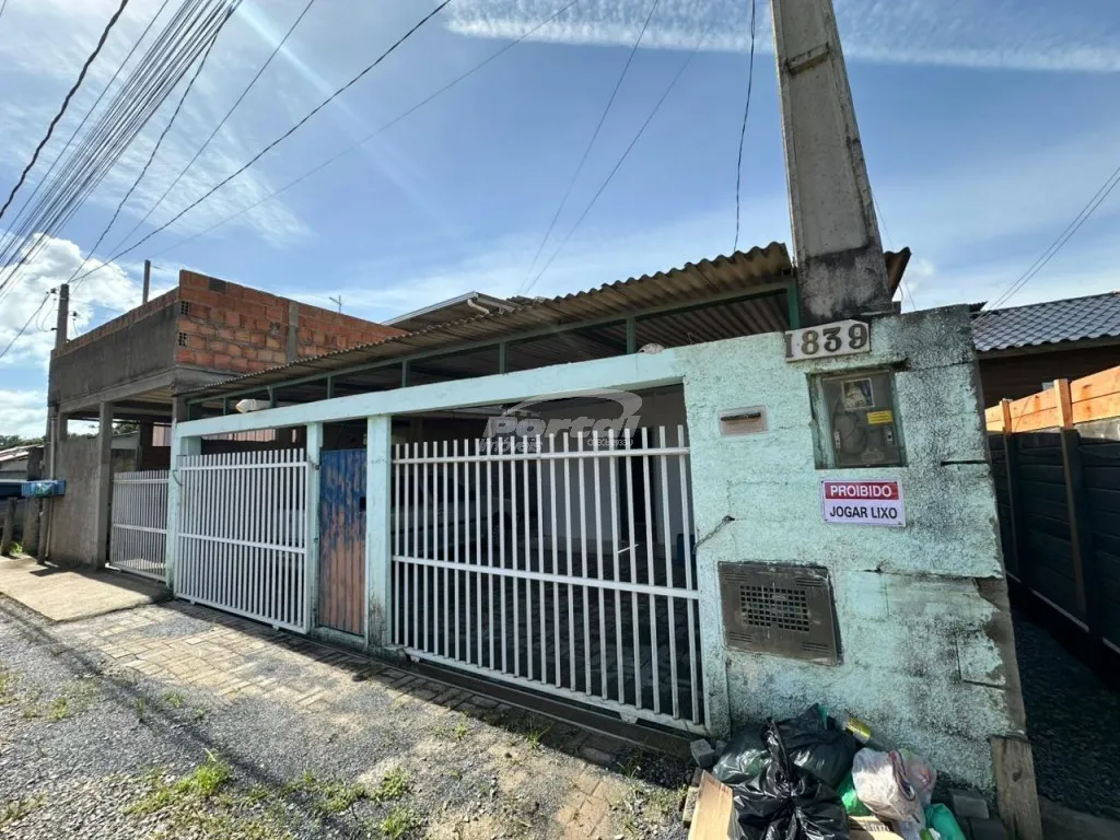 Duas casas, suíte, Itacolumi, Balneário Piçarras, (opção 23191) - foto 1