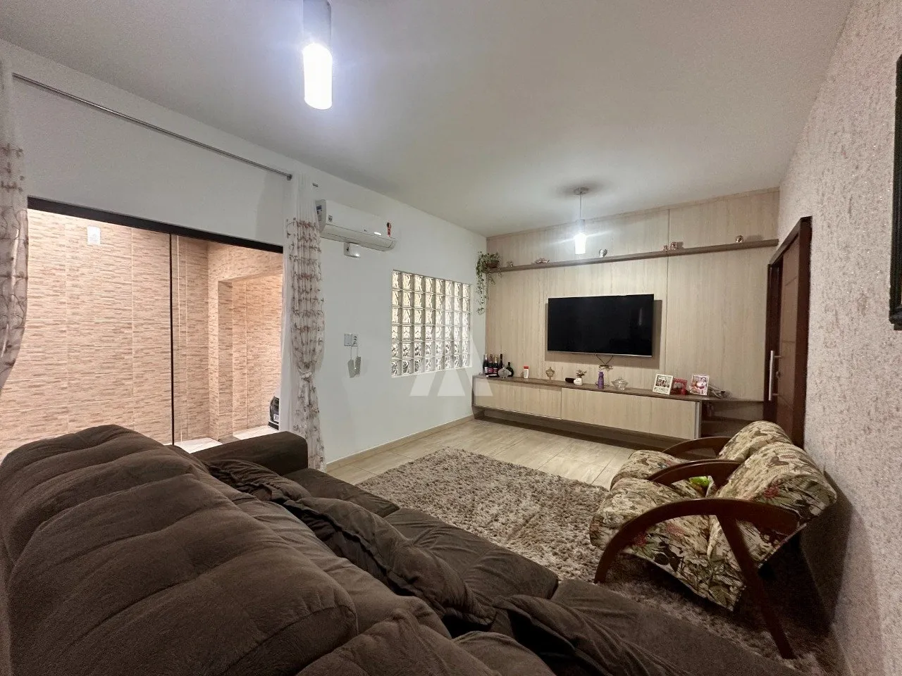 Casa com 1 suíte e 2 quartos à venda no bairro Nova Brasília em Joinville-SC por R$645.000,00. — foto 3