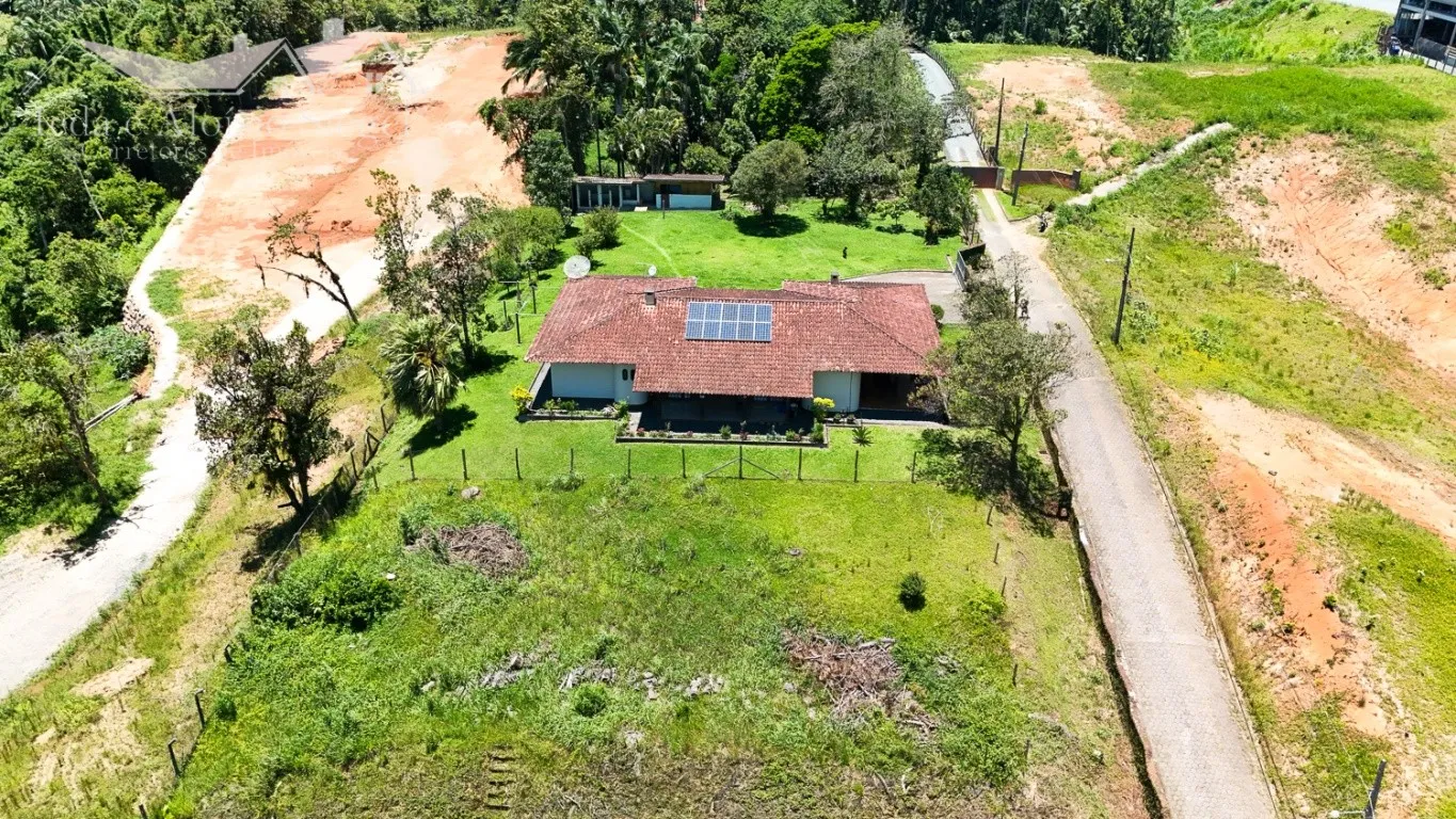 Terreno com Alto Potencial Construtivo + Casa no Bairro Salto Weissbach - Blumenau/SC Ref. 1605 — foto 2