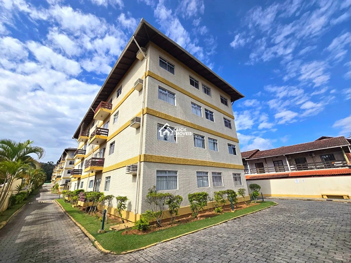 Apartamento com 3 dormitórios à venda no bairro Velha Central em Blumenau/SC - foto 1