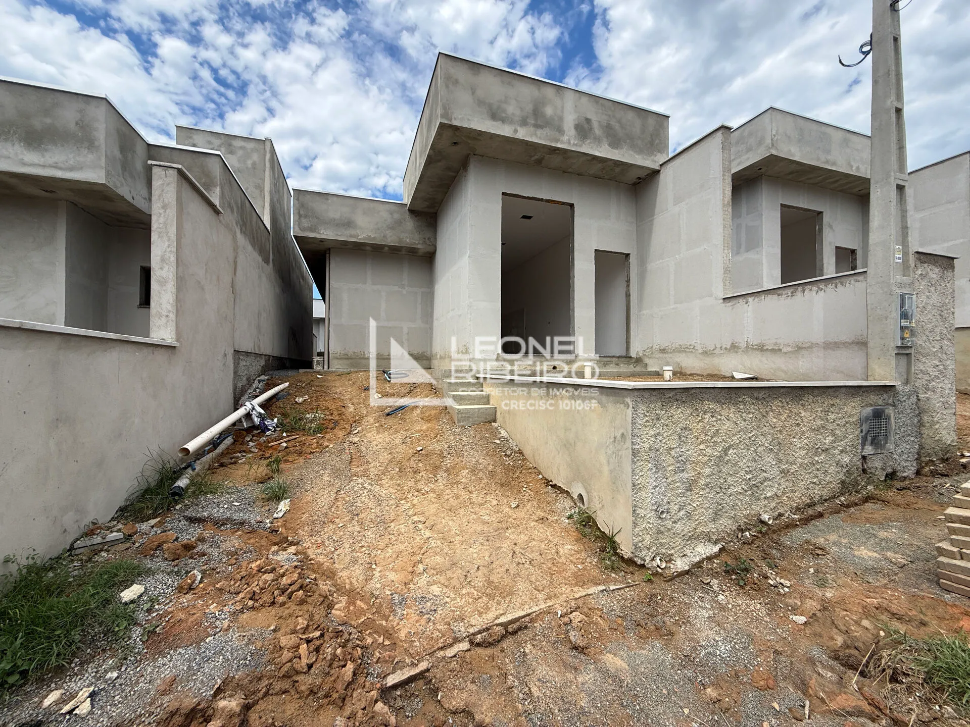 Casa com 2 dormitórios, 69,58 m à venda no bairro Araponguinhas em Timbó - SC - foto 1