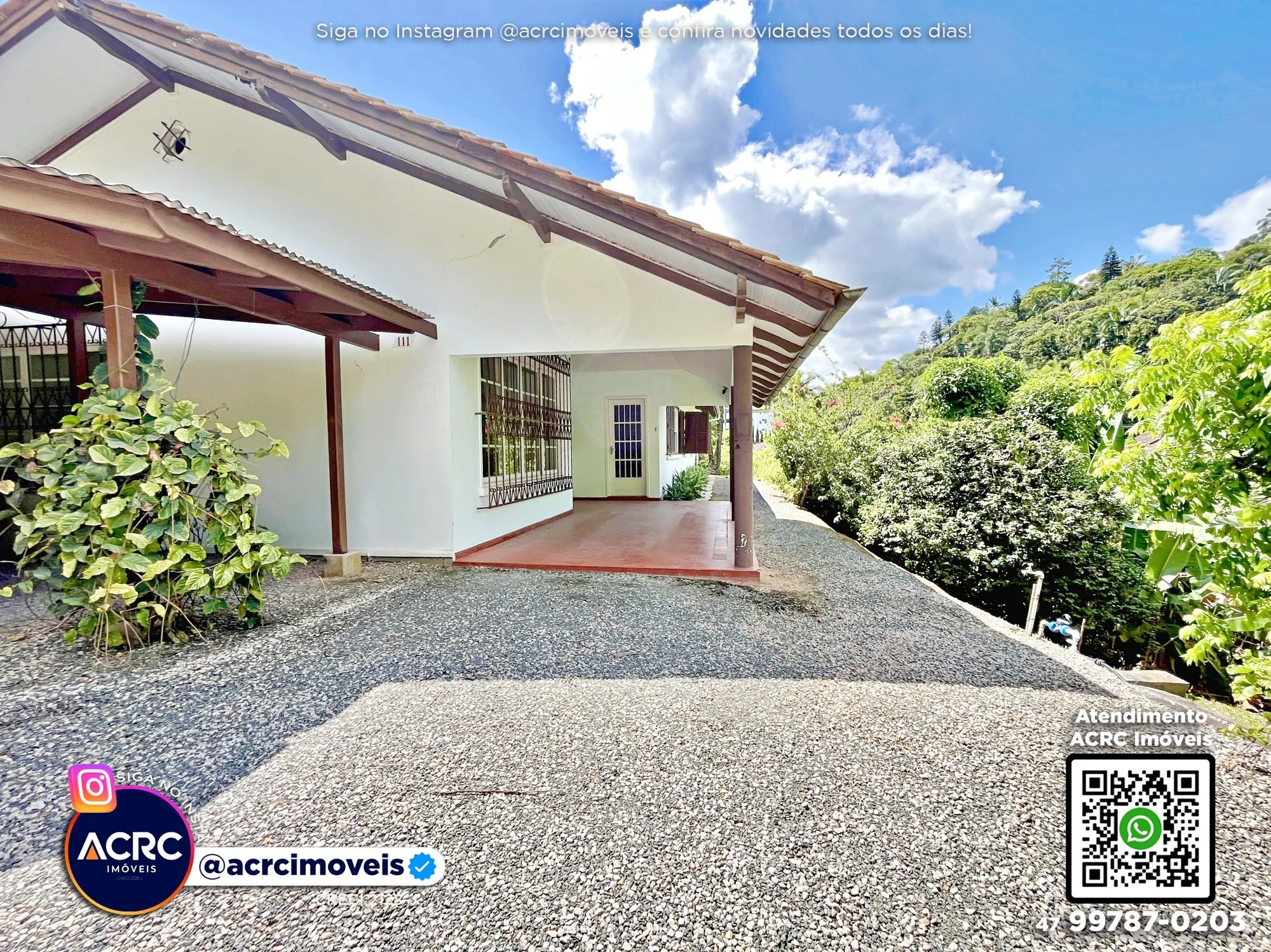 ACRC Imóveis - CA03708 - Casa para Locação no Bairro Bom Retiro em Blumenau - foto 1