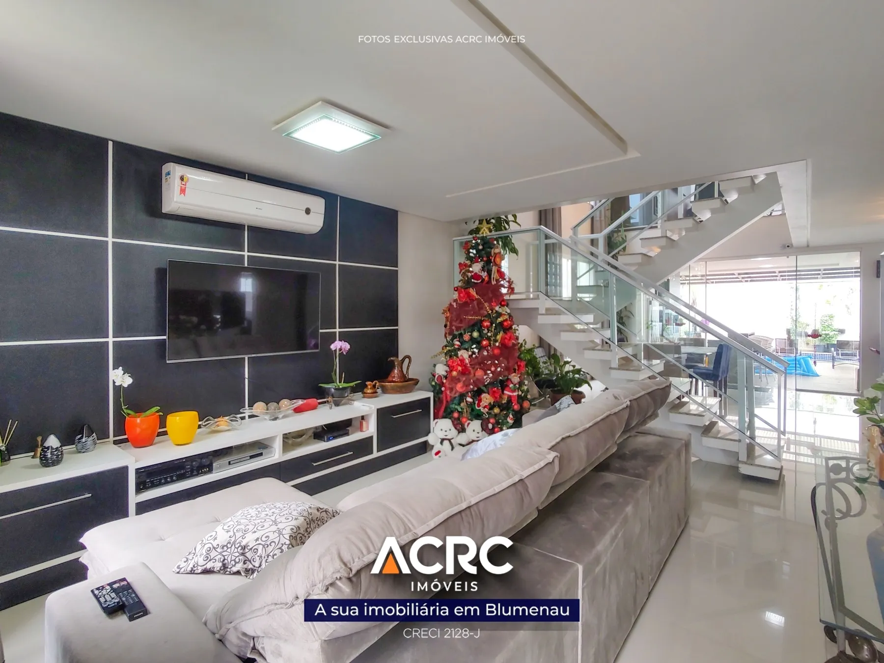 ACRC imóveis - CA03706 - Casa com piscina em condomínio fechado para Locação no Bairro Itoupava Central em Blumenau — foto 4