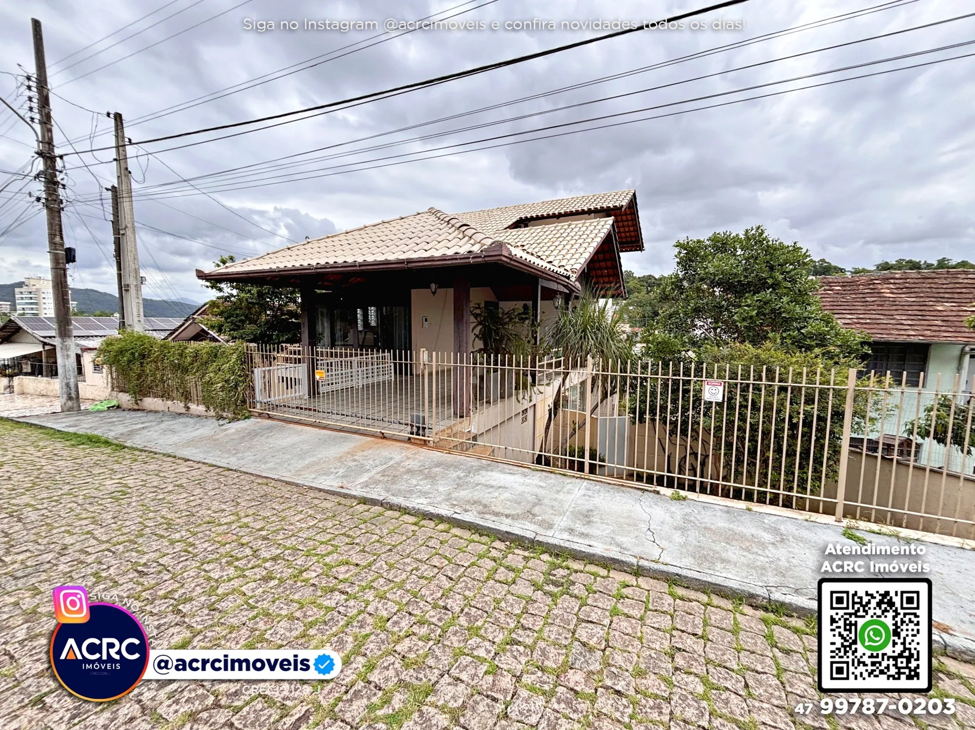 ACRC Imóveis - CA03701- Casa para Venda em Blumenau no bairro Escola Agrícola - foto 1