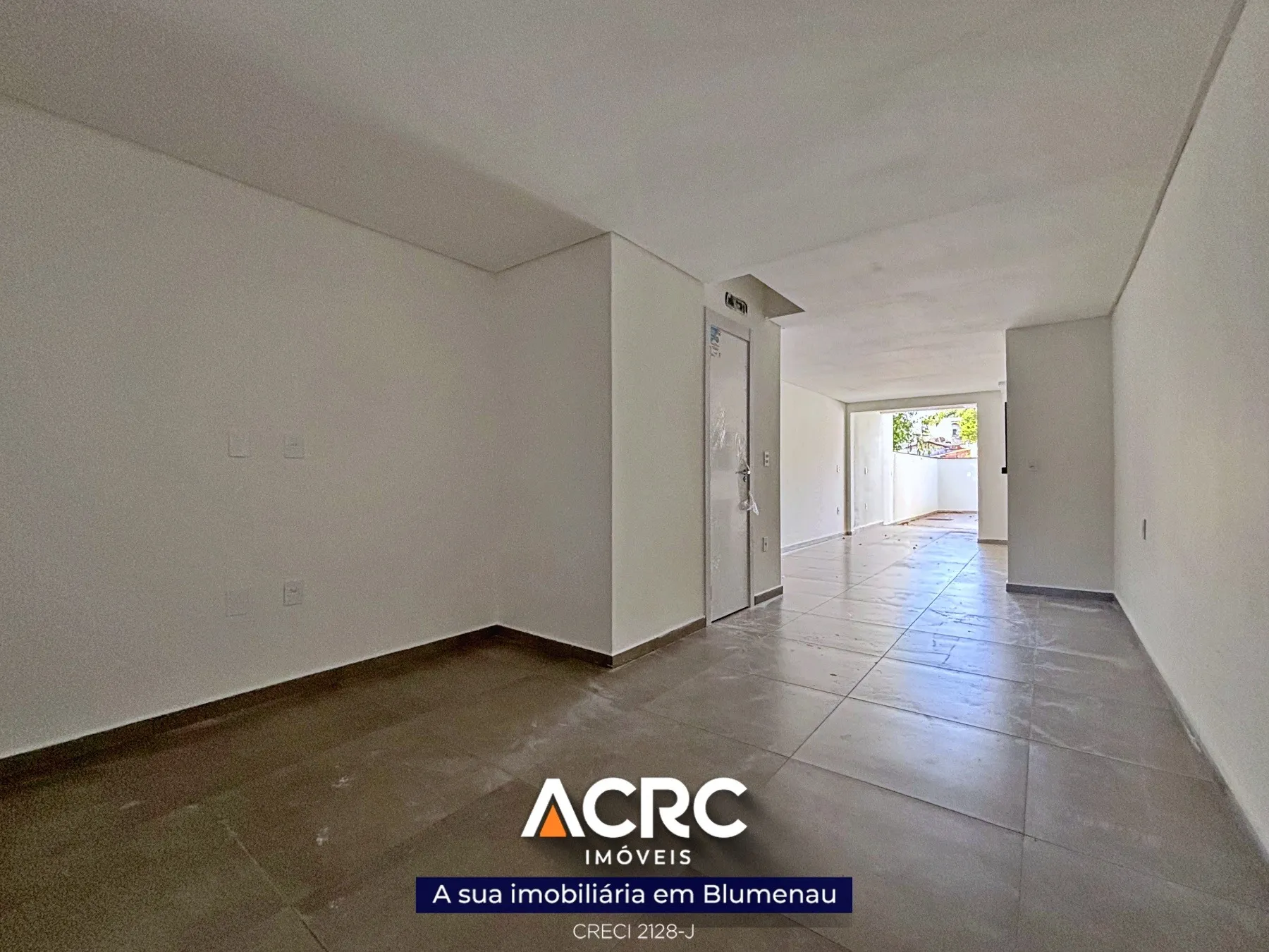 ACRC Imóveis - CA03699 - Sobrado de 03 andares para Locação no Bairro Escola Agrícola — foto 5