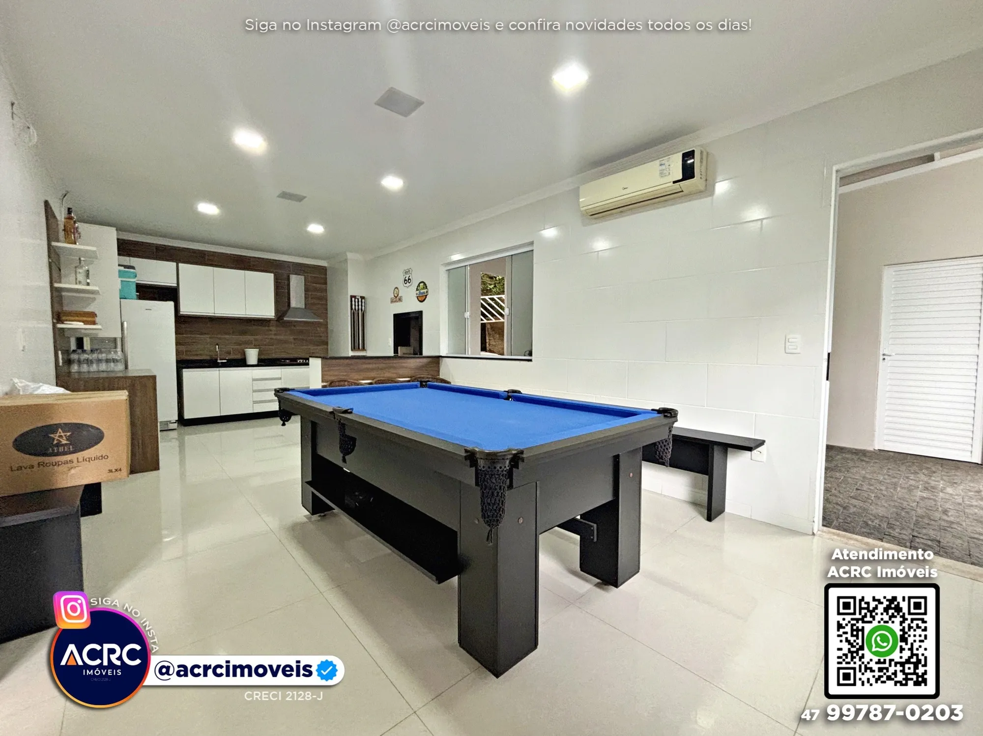 ACRC Imóveis - CA03698 - Casa com piscina a Venda no Bairro Ponta Aguda em Blumenau — foto 3