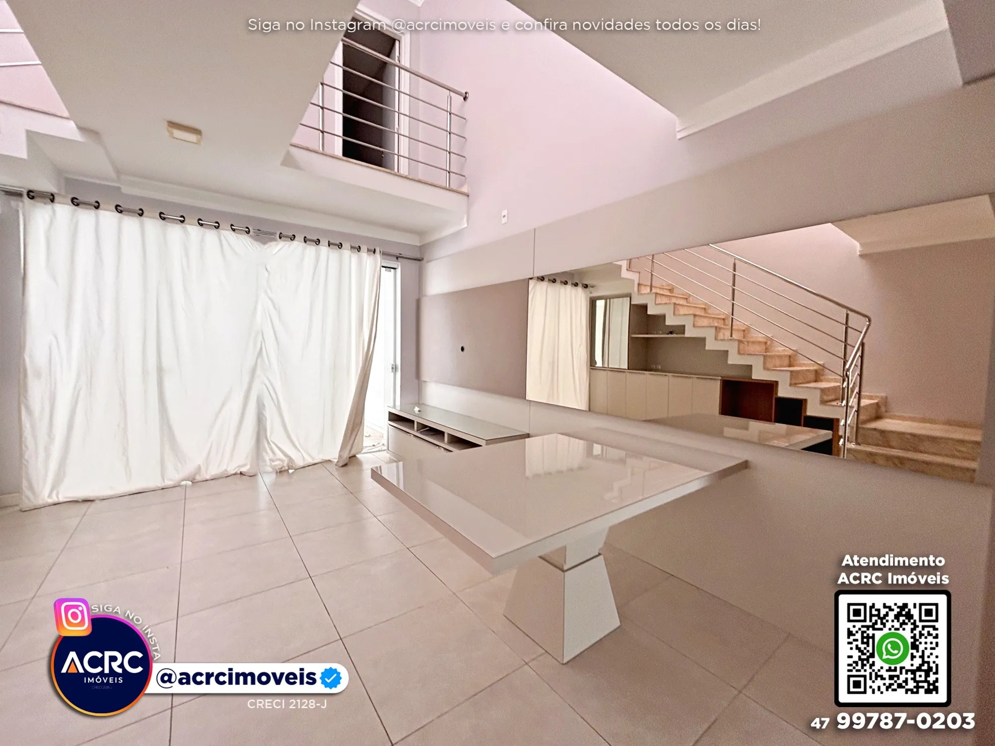 ACRC Imóveis - CA03694 - Sobrado a Venda no Bairro Fortaleza em Blumenau — foto 3