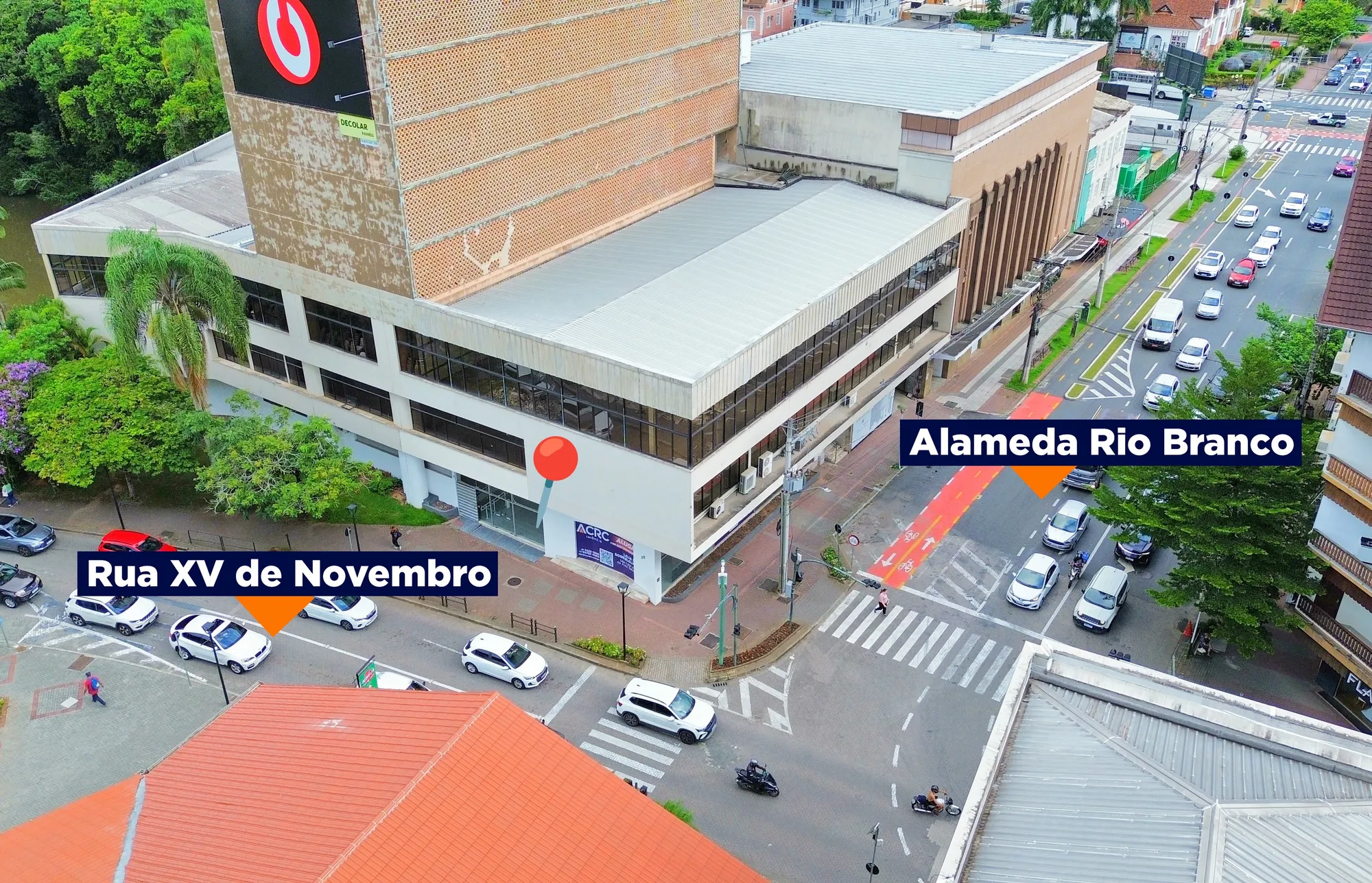 ACRC Imóveis - LJ00522 - Loja e sobre Loja para Locação no Centro de Blumenau — foto 3