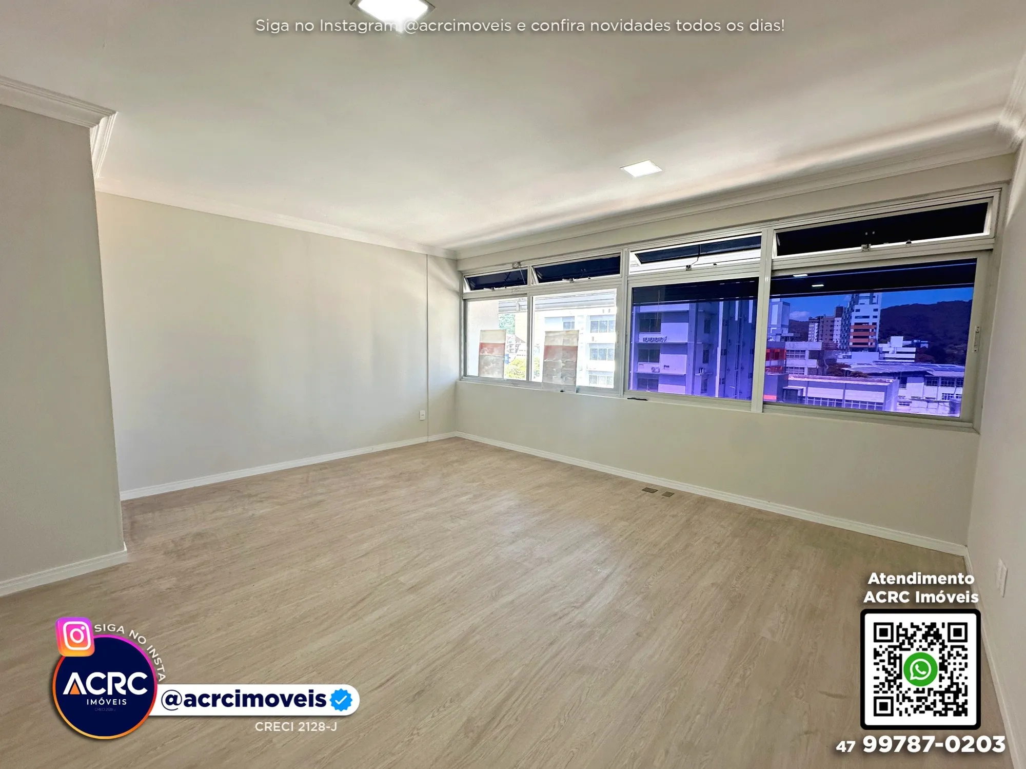 ACRC Imóveis - SA01355 - Sala Comercial para Locação no Bairro Centro em Blumenau — foto 3