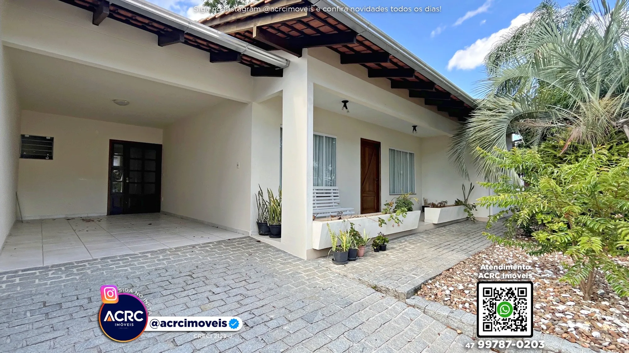 ACRC Imóveis - CA03679 - Casa para Locação no Bairro Velha em Blumenau - foto 1