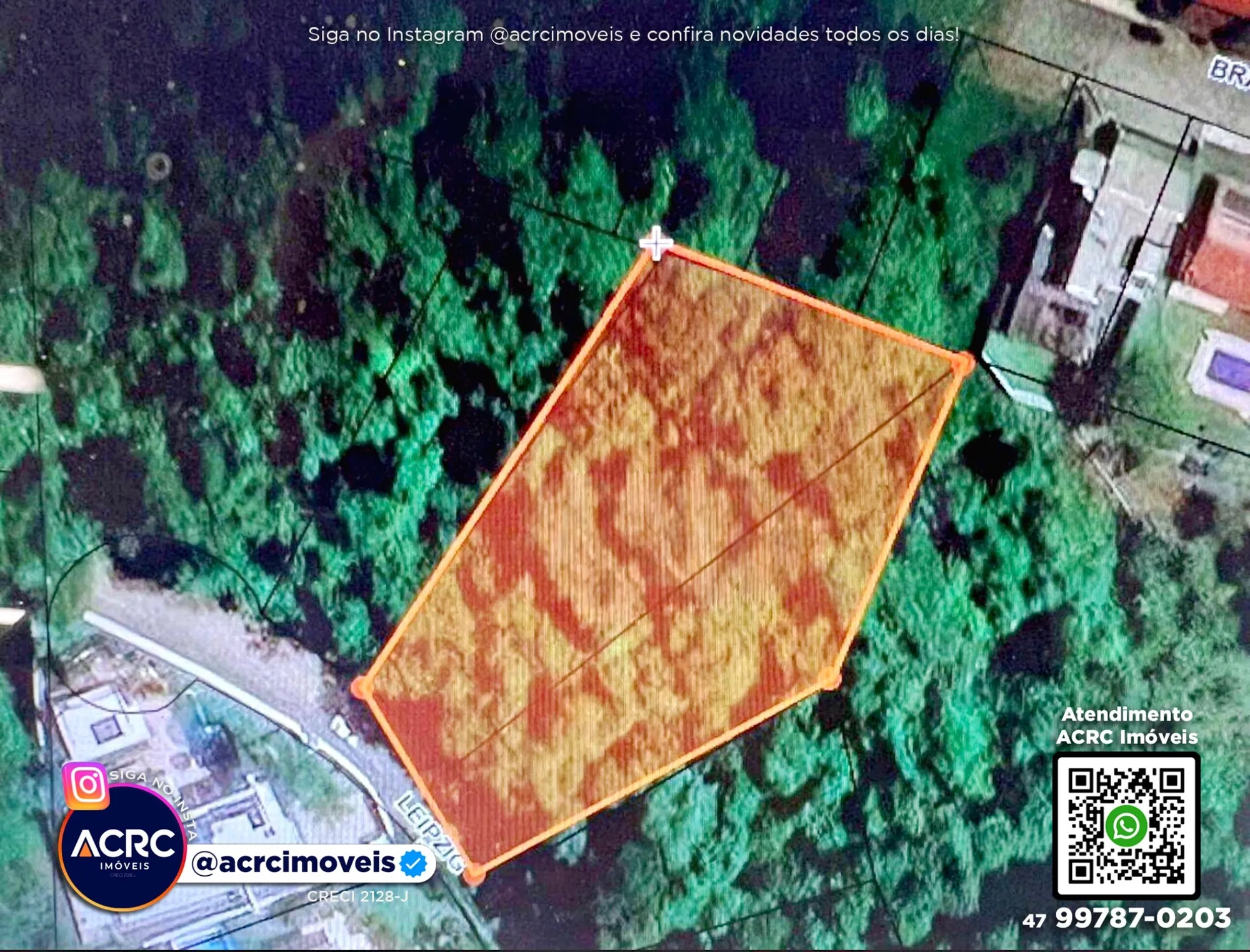 ACRC Imóveis - TE01331 - Terreno com um total de 3.259,67m a Venda no Bairro Ponta Aguda em Blumenau - foto 1