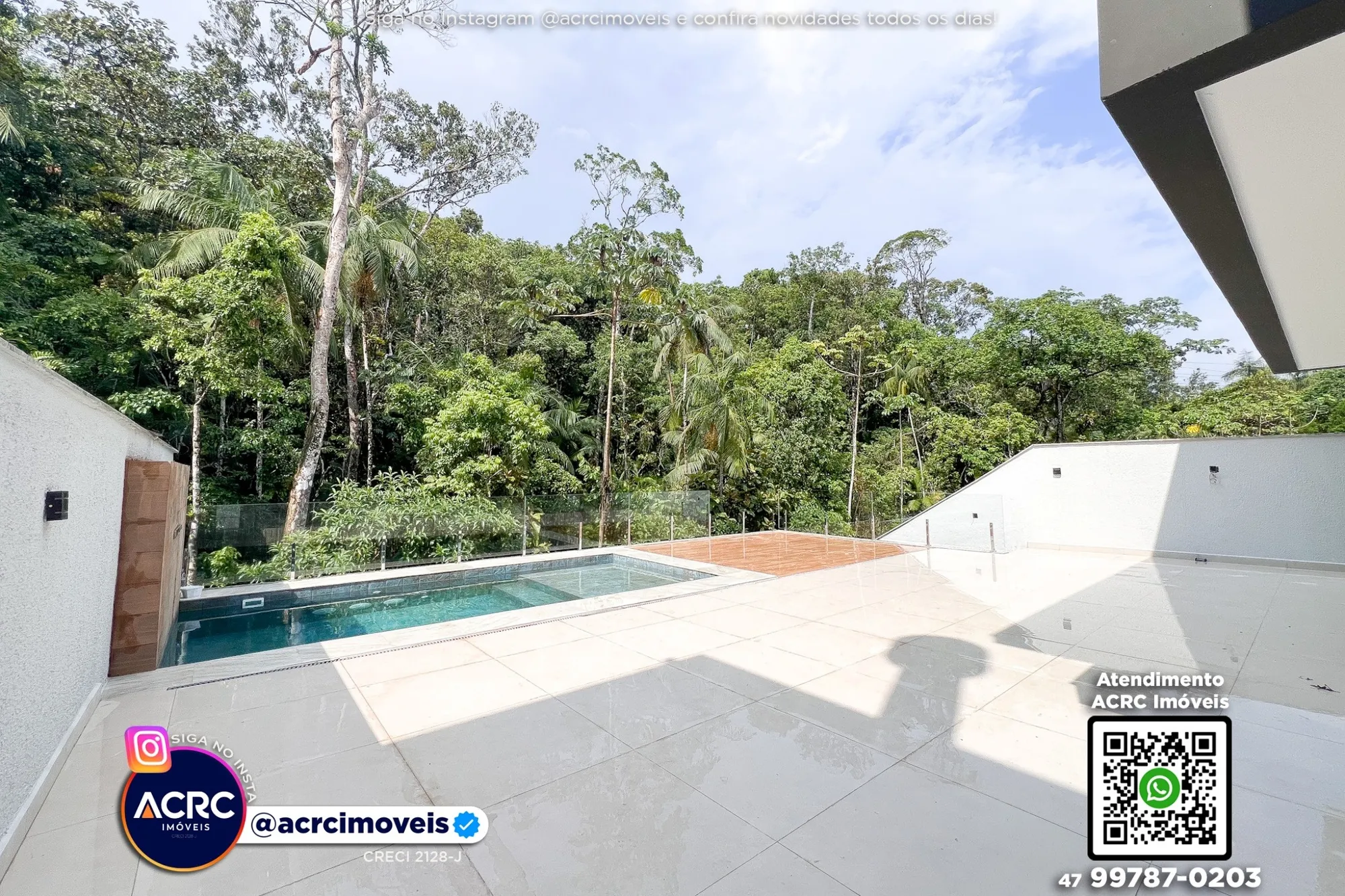 ACRC Imóveis - CA03659 - Casa em condomínio fechado a Venda no Bairro Ponta Aguda em Blumenau — foto 2