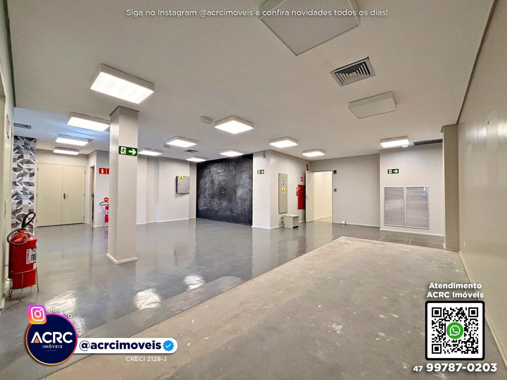 ACRC Imóveis - SA01348 - Sala comercial para Locação no Bairro Garcia em Blumenau — foto 2