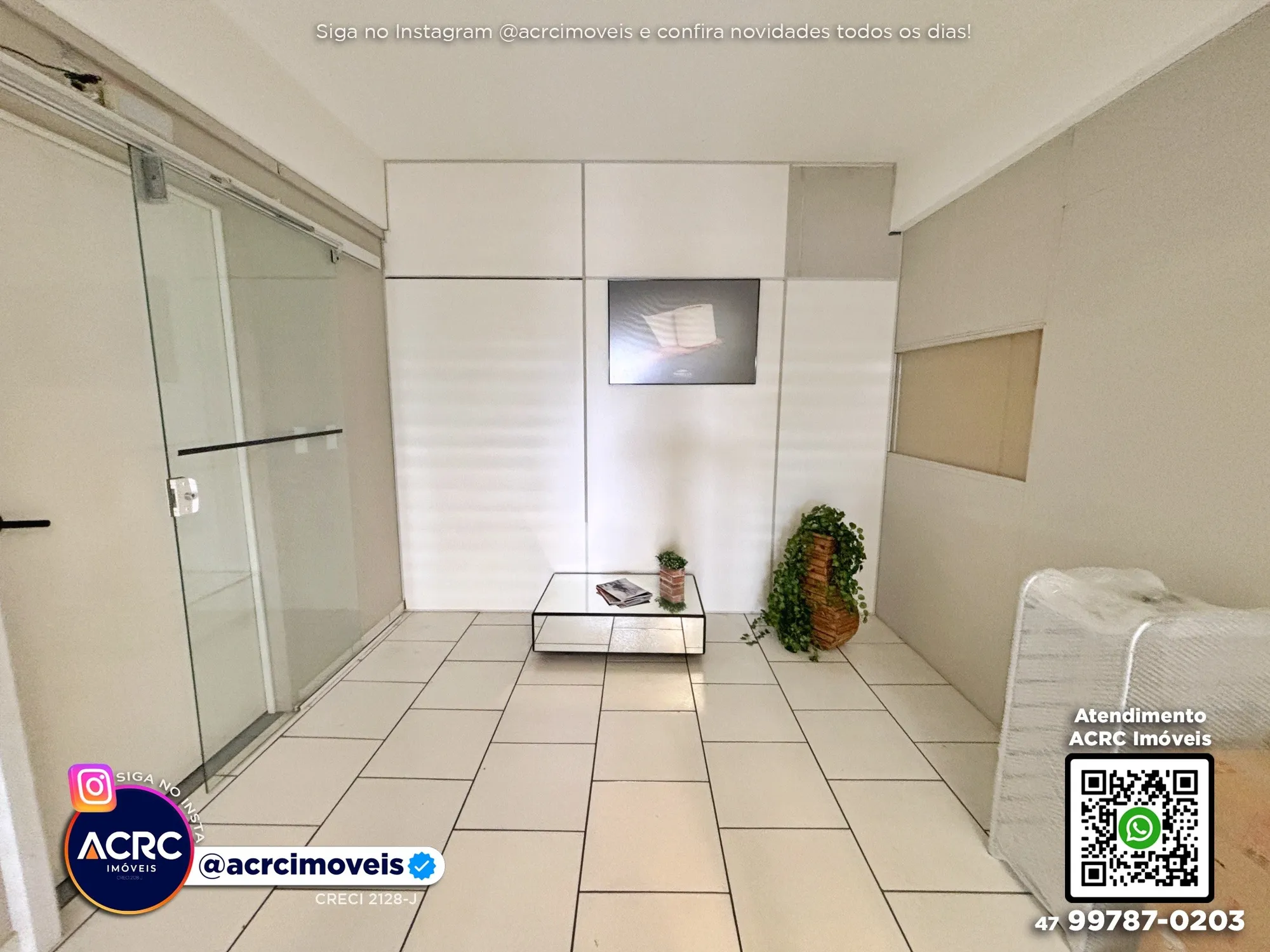 ACRC Imóveis - SA01347 - Sala Comercial para Locação no Bairro Água Verde em Blumenau — foto 2