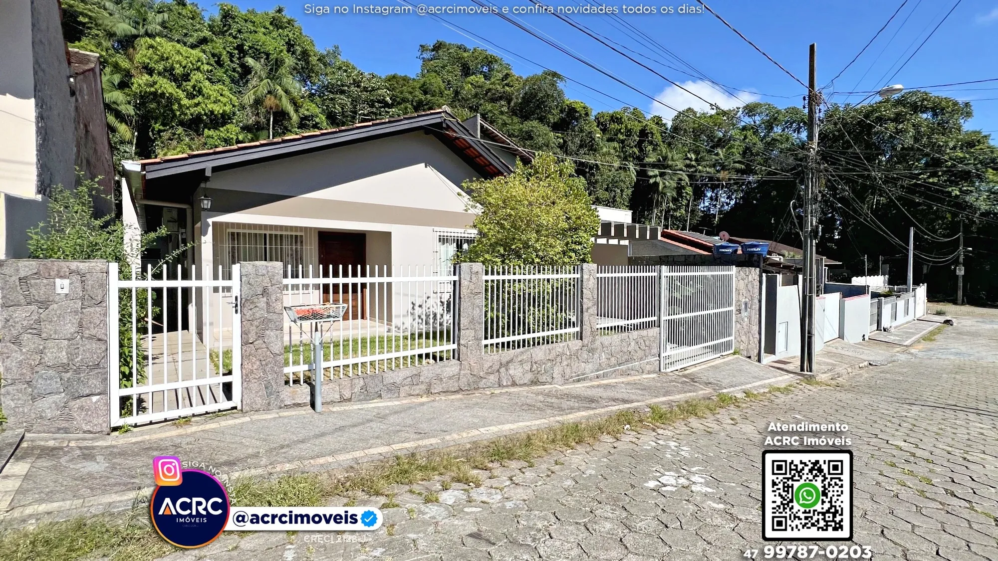 ACRC Imóveis - CA03647 - Casa semimobiliada a Venda no Bairro Tribess em Blumenau - foto 1
