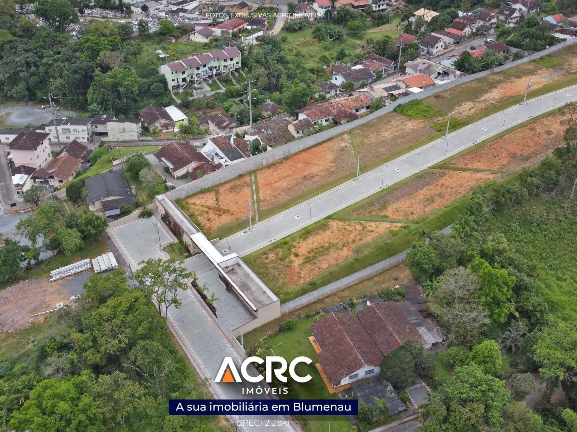 Casa · à venda · 3 quartos · 317m² · Velha, Blumenau