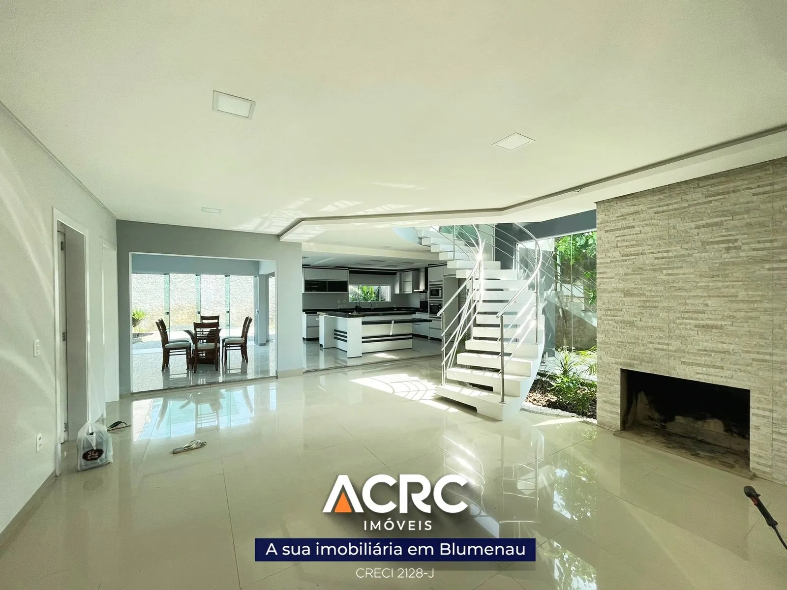 Casa · à venda · 3 quartos · 260m² · Progresso, Blumenau
