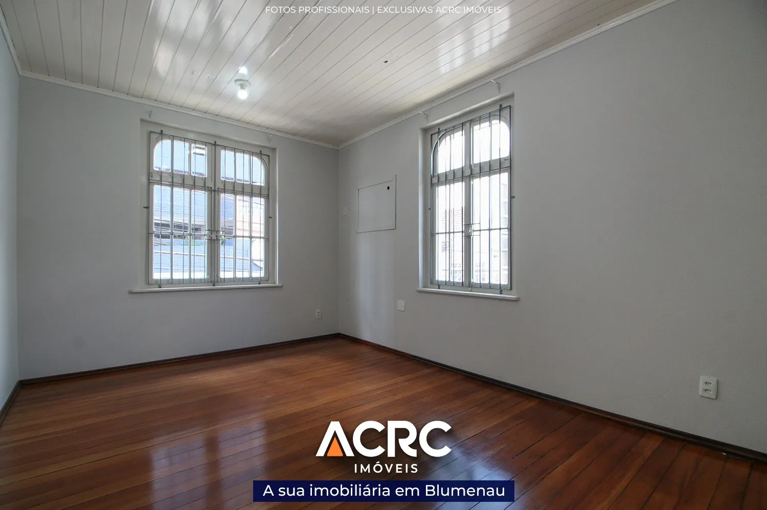 ACRC Imóveis - CA03619 - Casa comercial para Locação em ótima localização no Centro de Blumenau — foto 5