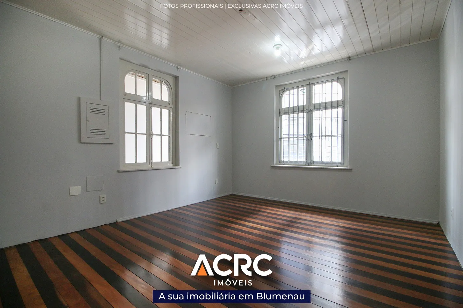 ACRC Imóveis - CA03619 - Casa comercial para Locação em ótima localização no Centro de Blumenau — foto 6