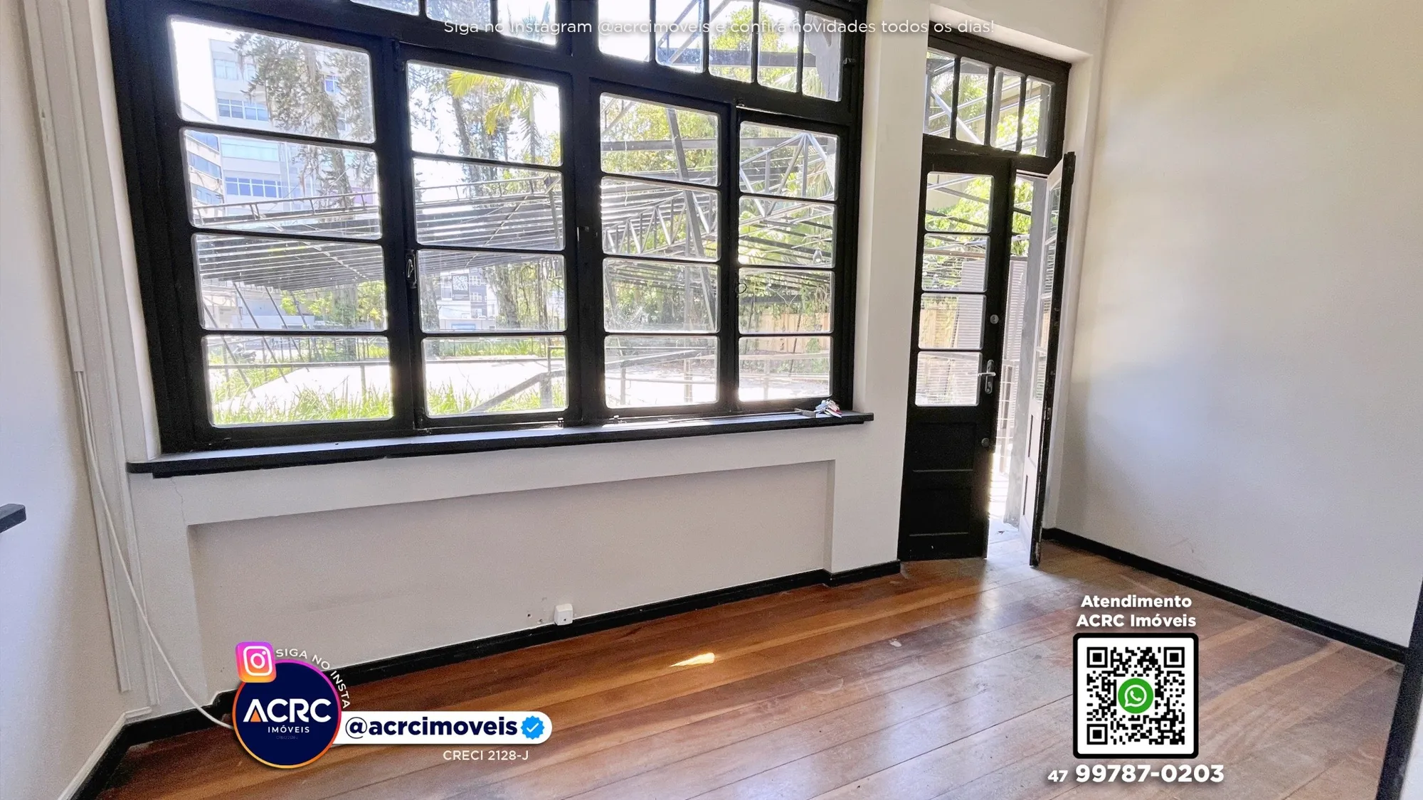 ACRC Imóveis - CA03614 - Casa Comercial para Locação no Bairro Centro em Blumenau — foto 2