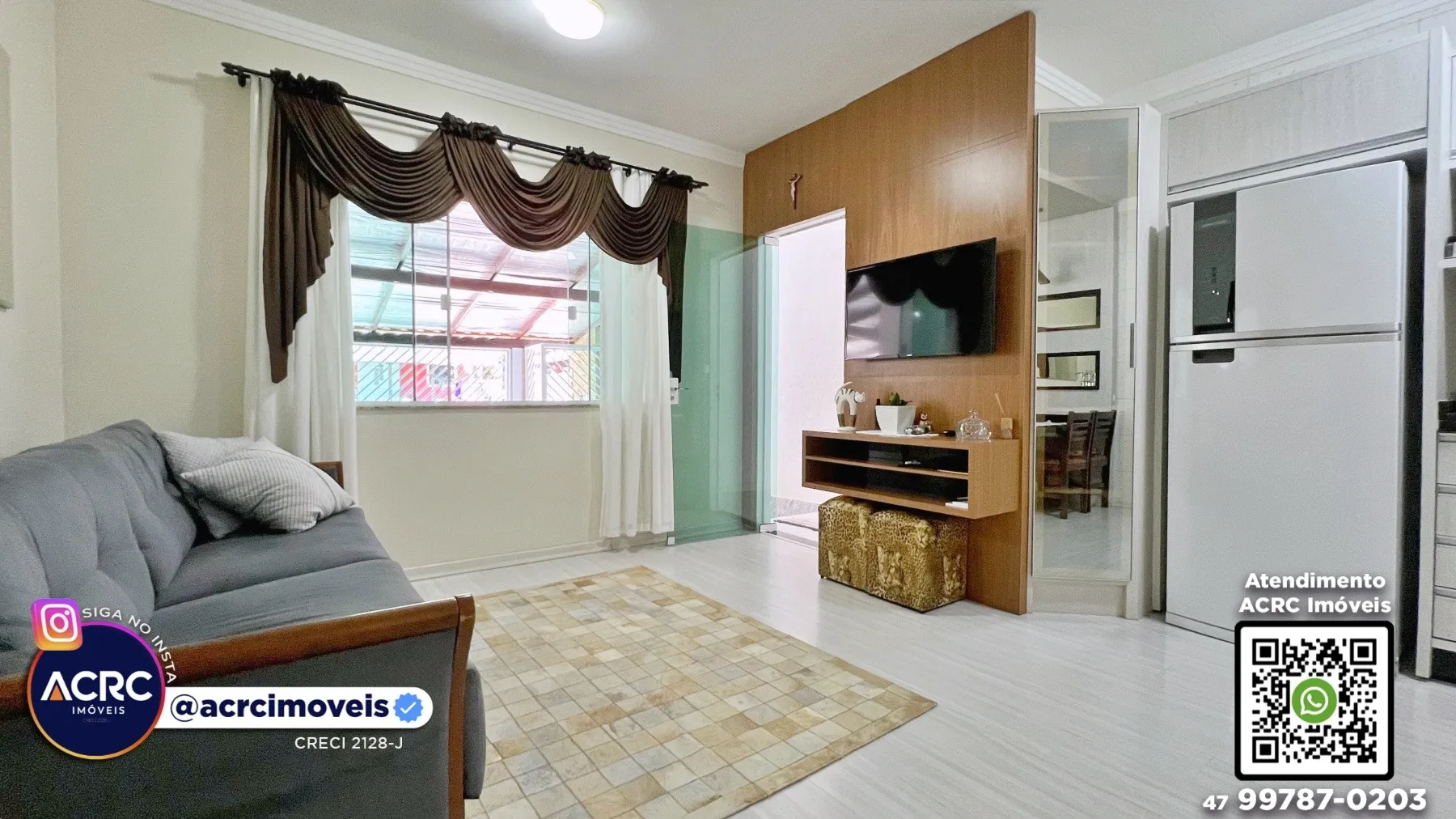 ACRC Imóveis - CA03597 - Casa de 02 andares no Bairro Fortaleza Alta em Blumenau — foto 2