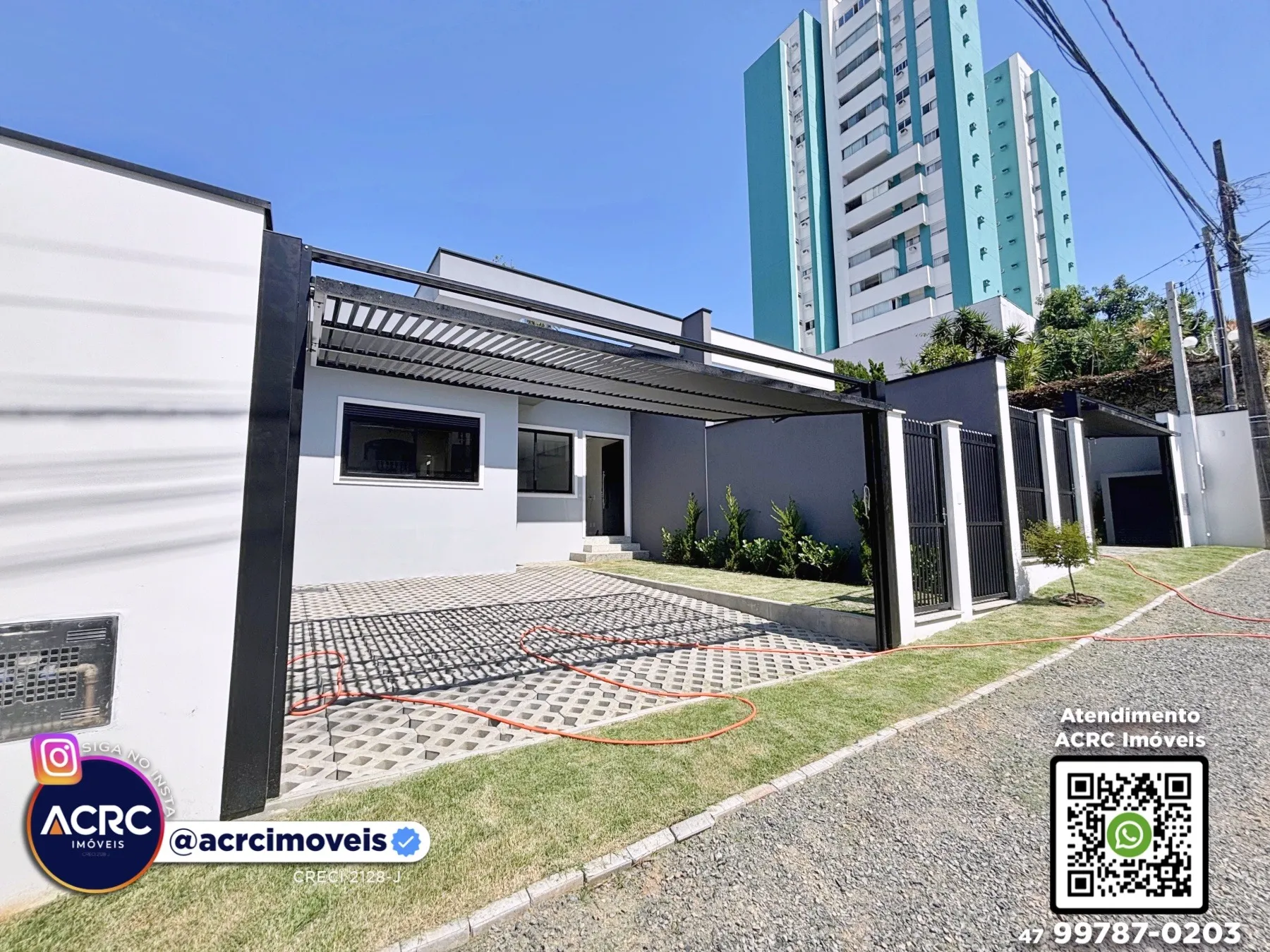 ACRC Imóveis - CA03593 - Casa a Venda no Bairro Escola Agrícola - foto 1