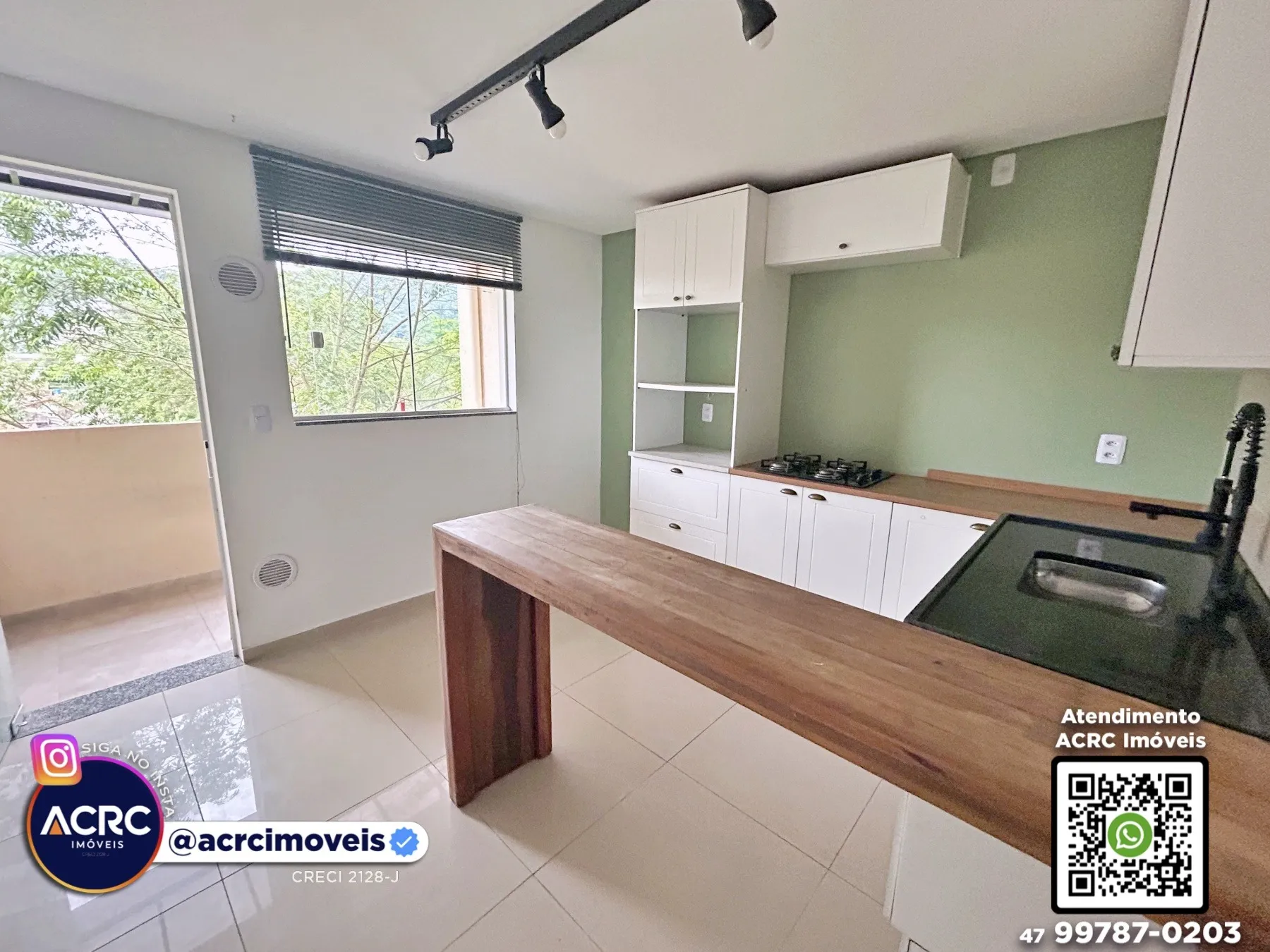 ACRC Imóveis - CA03576 - Sobrado de 02 andares a Venda no Bairro Tribess em Blumenau — foto 3