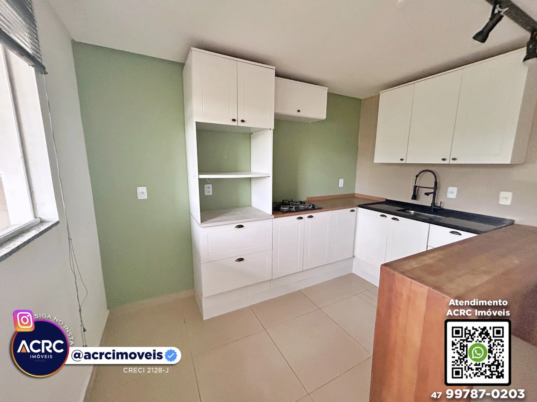 ACRC Imóveis - CA03576 - Sobrado de 02 andares a Venda no Bairro Tribess em Blumenau — foto 4