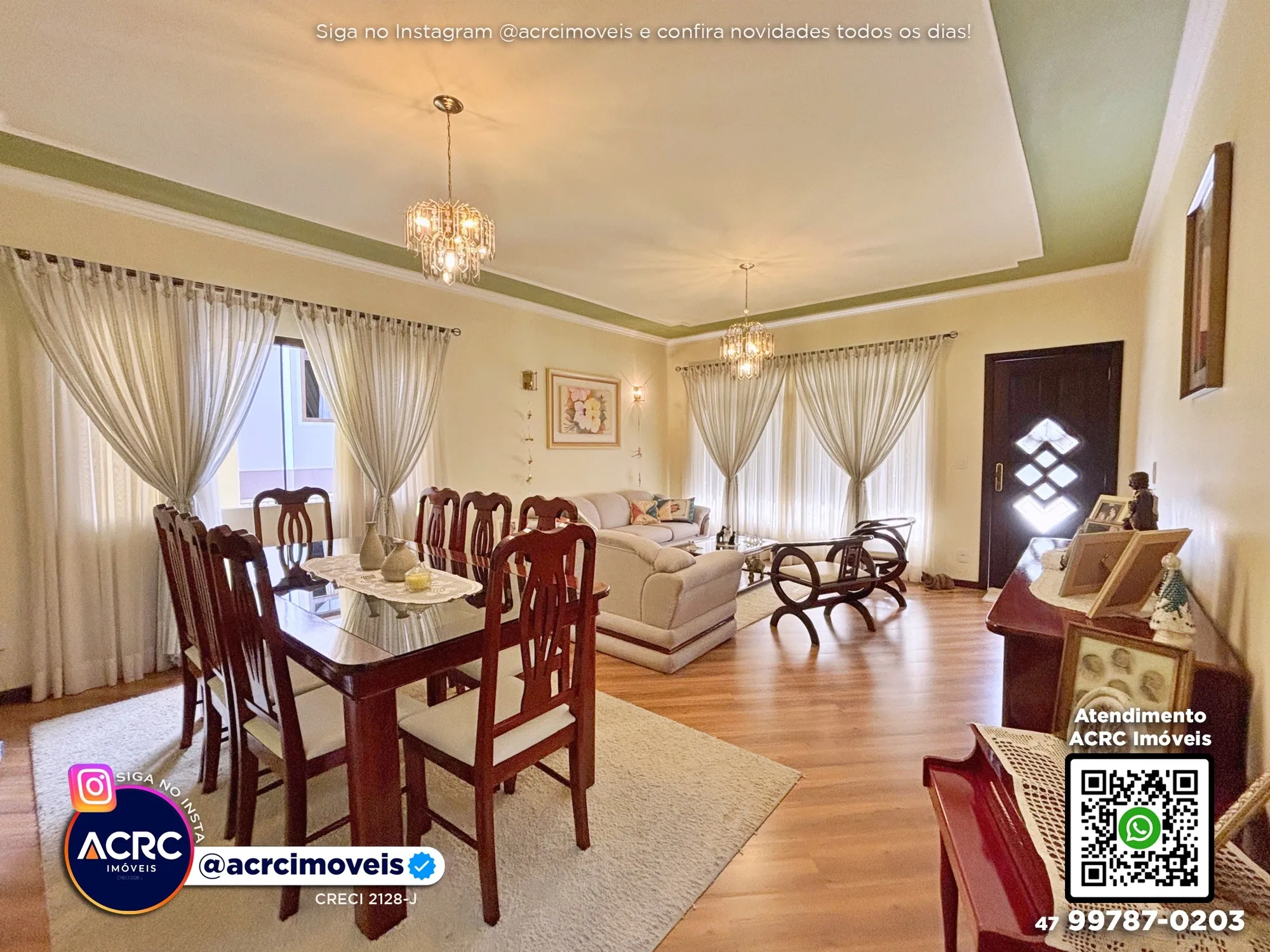 Casa · à venda · 3 quartos · 392m² · Velha, Blumenau