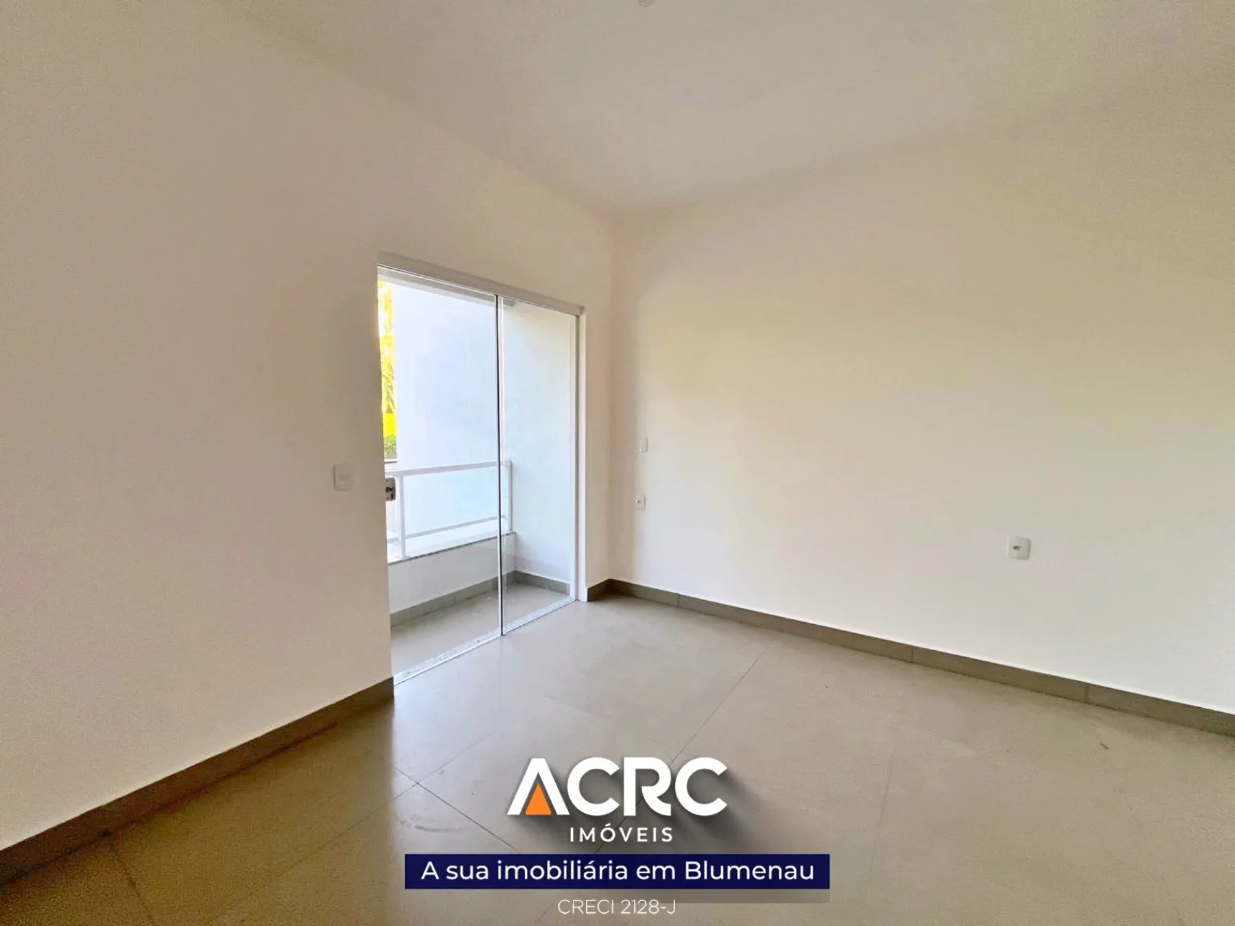 ACRC Imóveis - CA03555 - Casa de 02 andares a Venda no Bairro Escola Agrícola em Blumenau — foto 6