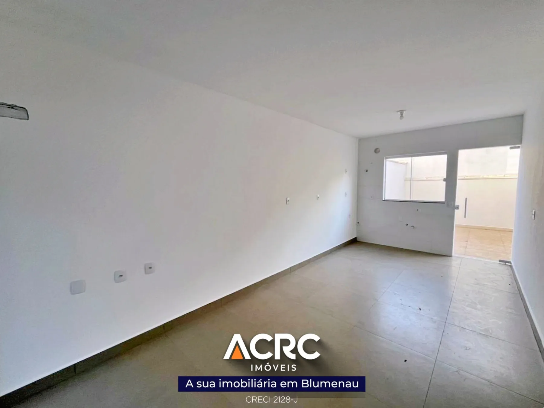 ACRC Imóveis - CA03554 - Casa de 02 andares a Venda no Bairro Escola Agrícola em Blumenau — foto 4