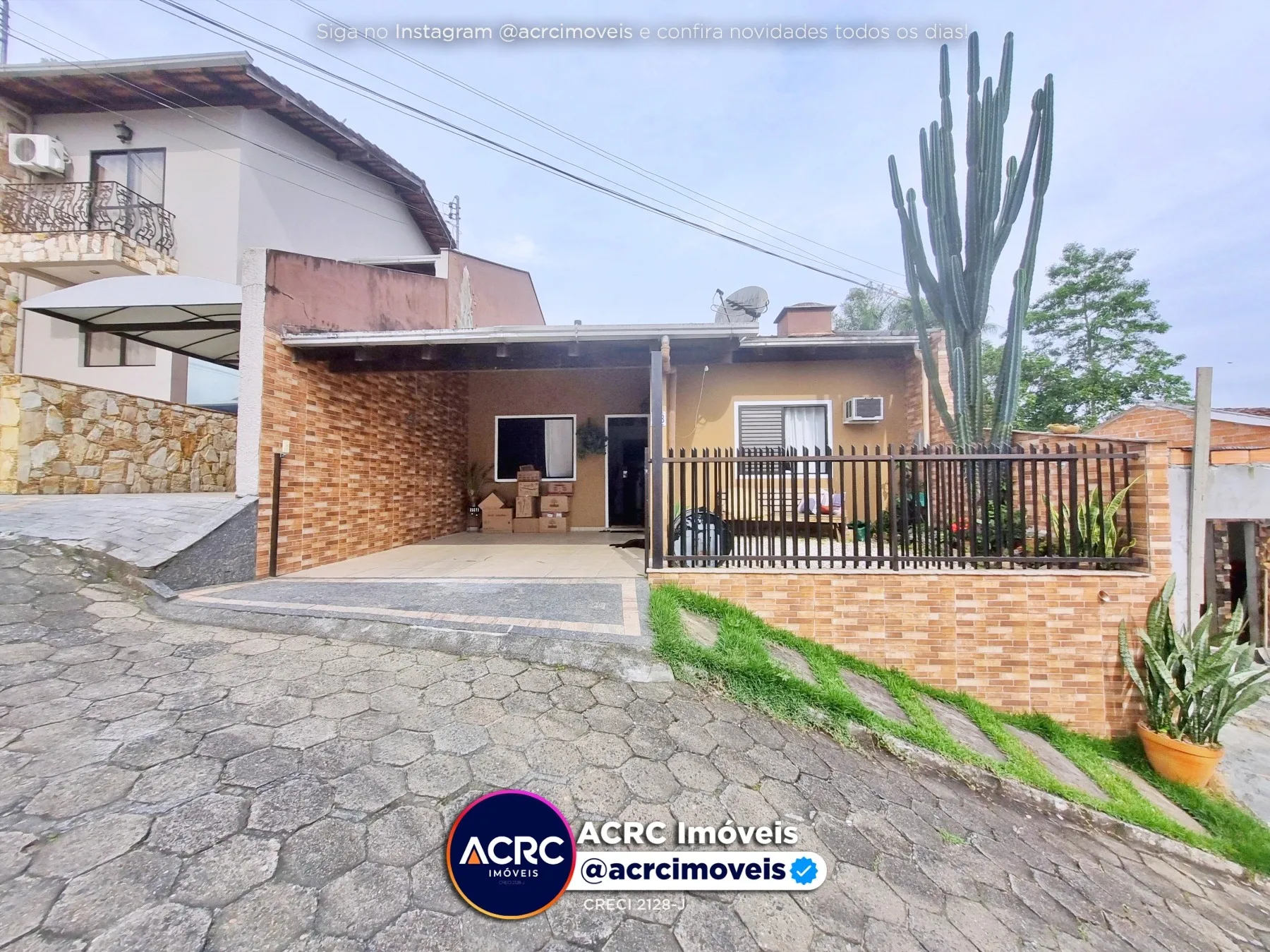 ACRC Imóveis - CA03553 - Casa a Venda no Bairro Escola Agrícola em Blumenau - foto 1