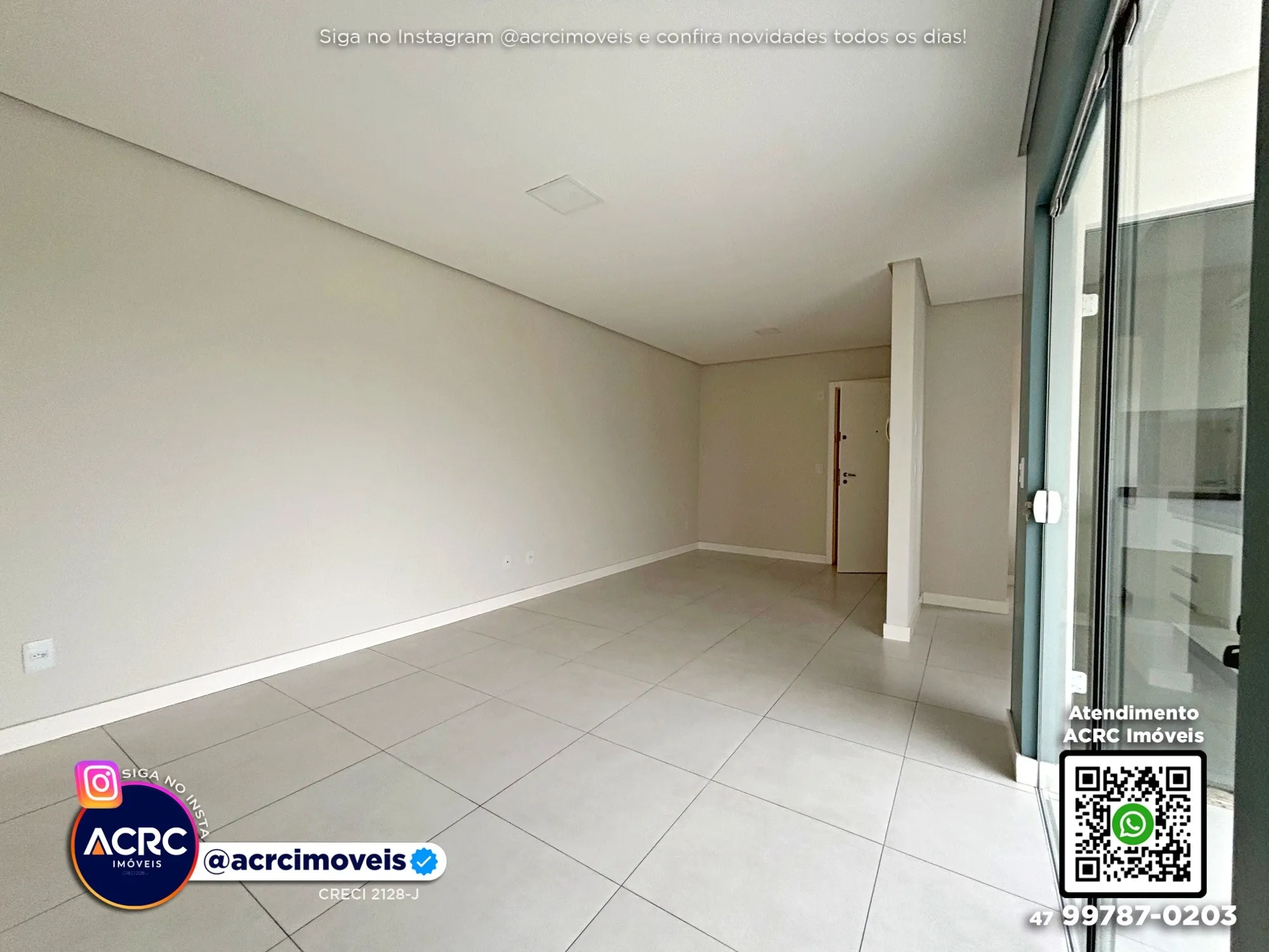 ACRC Imóveis - AP09616 - Apartamento em andar alto para Locação no Bairro Velha em Blumenau — foto 2