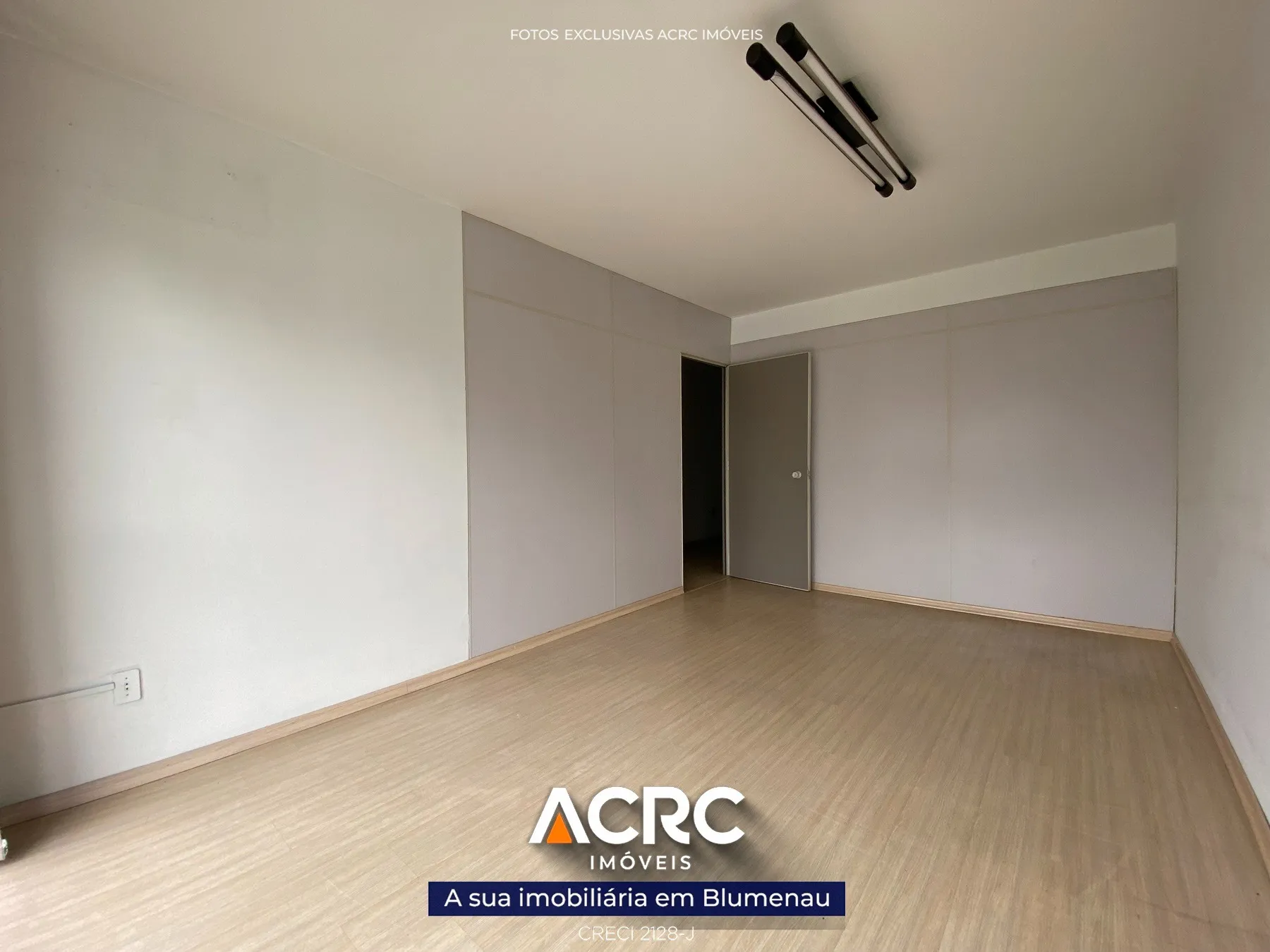 ACRC Imóveis - SA01309 - Sala comercial para Venda no Centro de Blumenau — foto 6