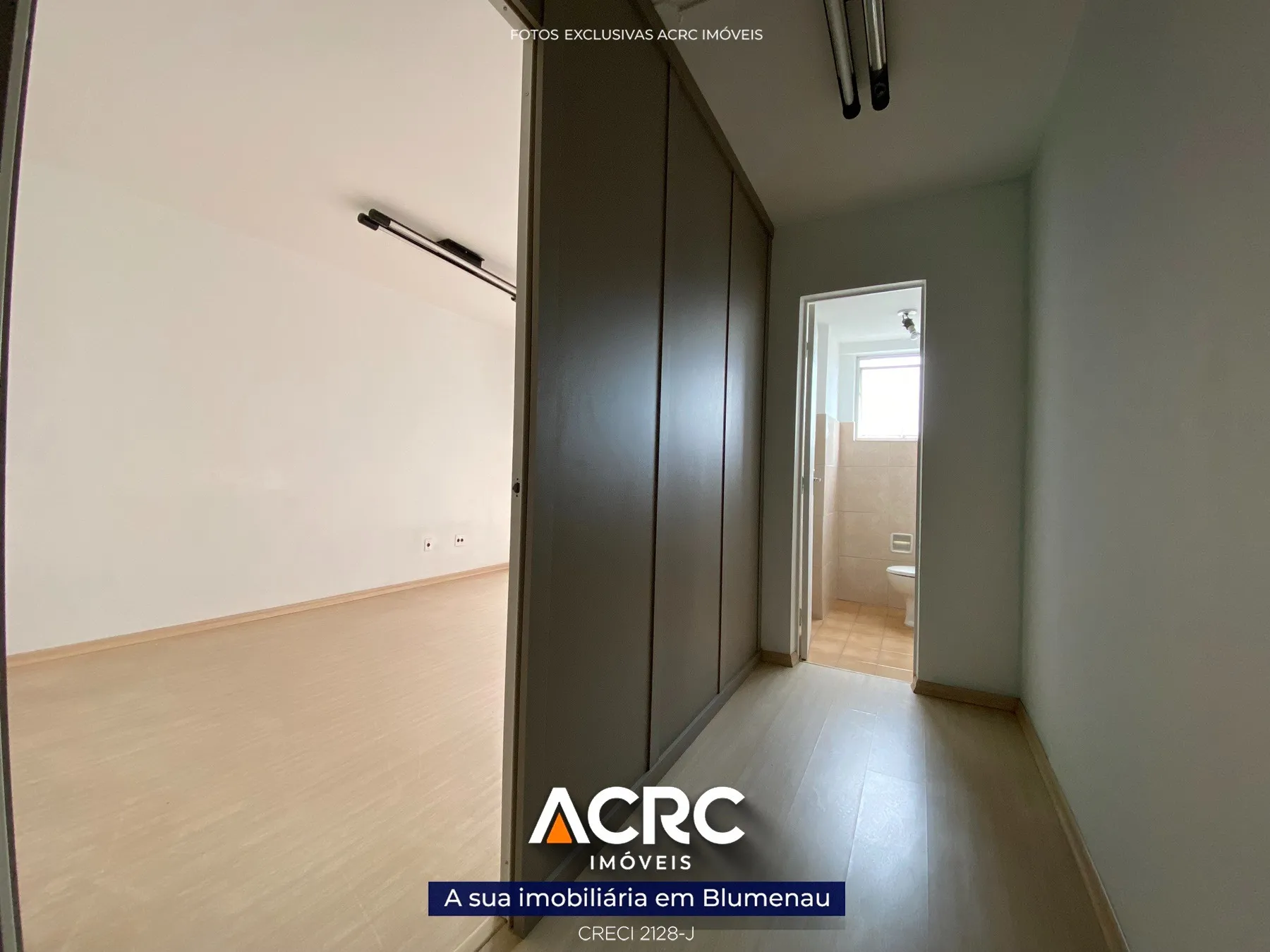ACRC Imóveis - SA01309 - Sala comercial para Venda no Centro de Blumenau — foto 7