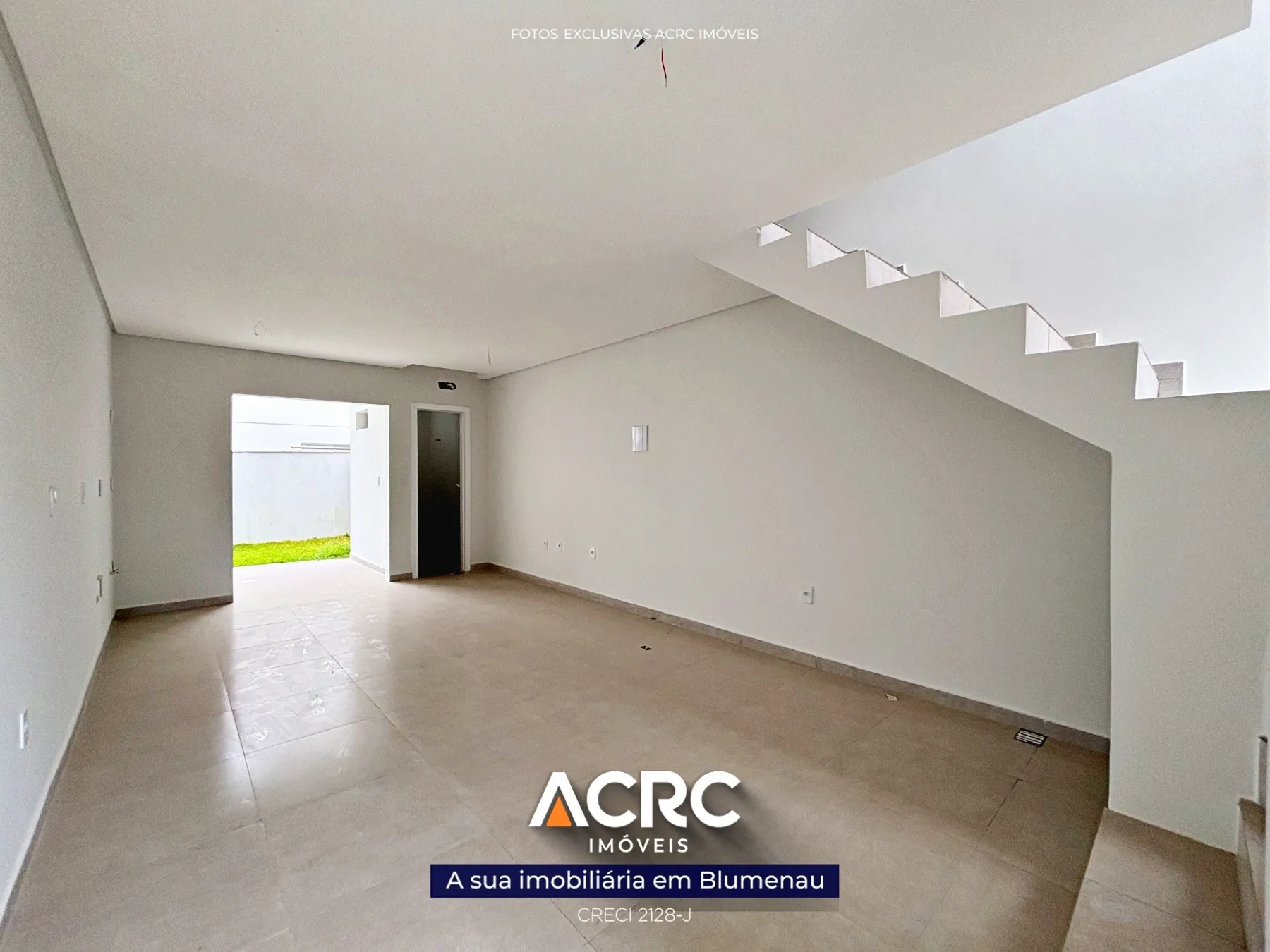 ACRC Imóveis - CA03533 - Sobrado para Locação no Bairro Boa Vista em Blumenau — foto 3