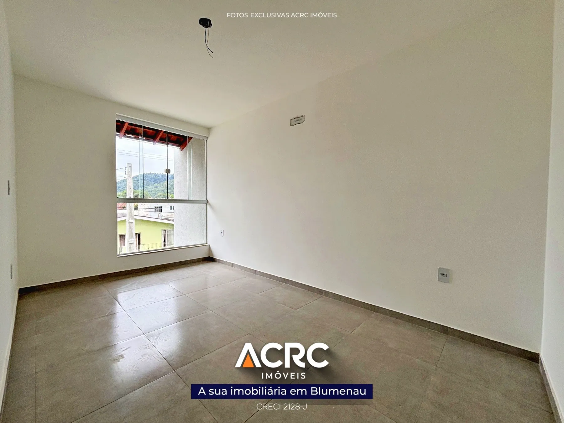 ACRC Imóveis - CA03533 - Sobrado para Locação no Bairro Boa Vista em Blumenau — foto 4
