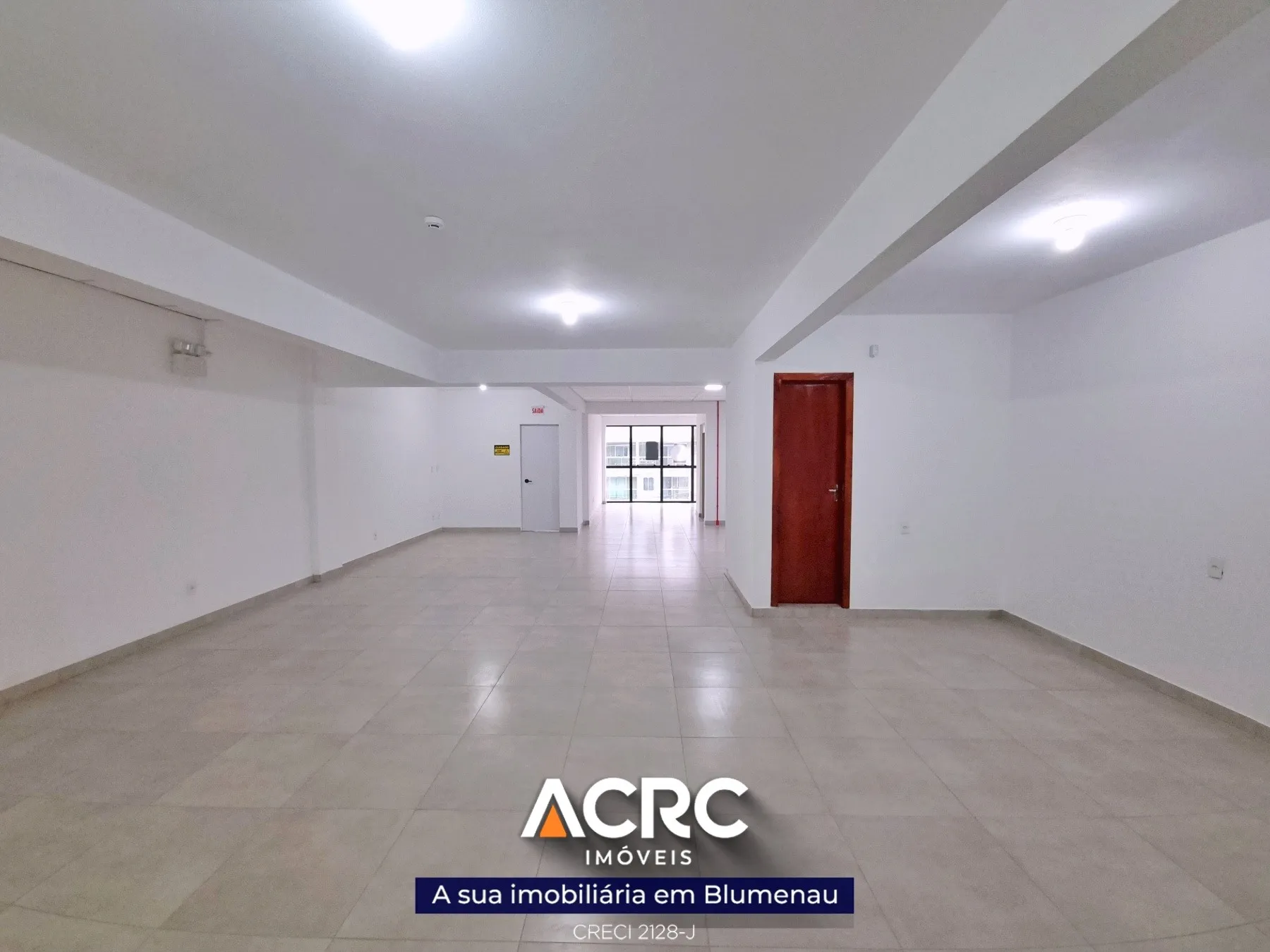 ACRC Imóveis - SA01307 - Sala comercial para Locação no Bairro Garcia em Blumenau — foto 3