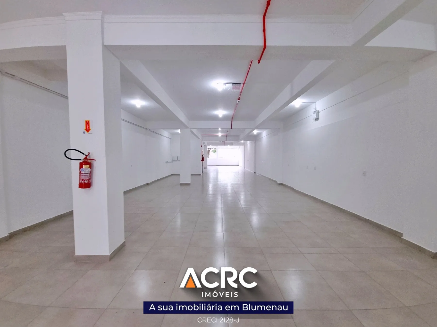 ACRC Imóveis - SA01306 - Sala comercial para Locação no Bairro Garcia em Blumenau — foto 2