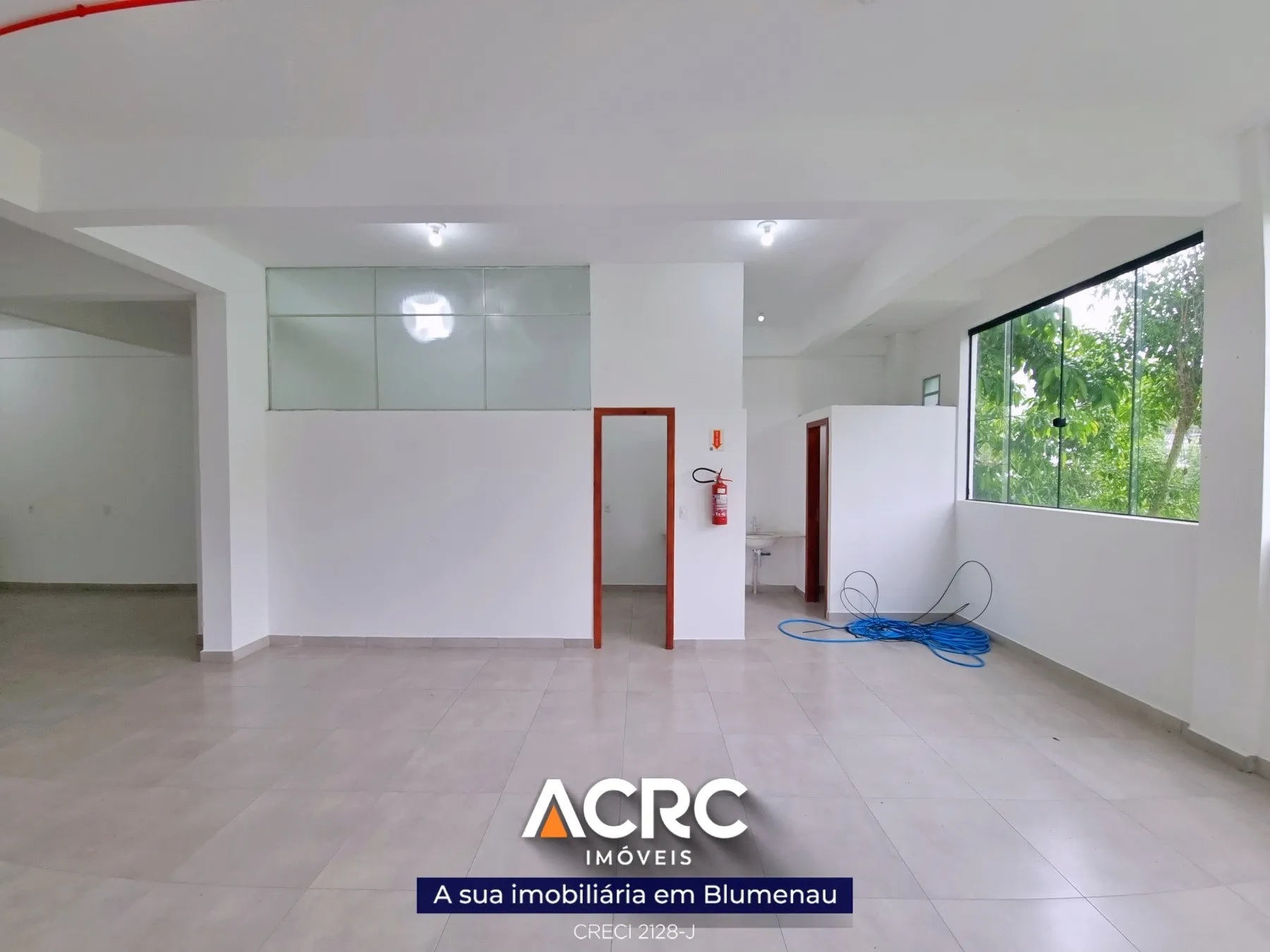 ACRC Imóveis - SA01306 - Sala comercial para Locação no Bairro Garcia em Blumenau — foto 7