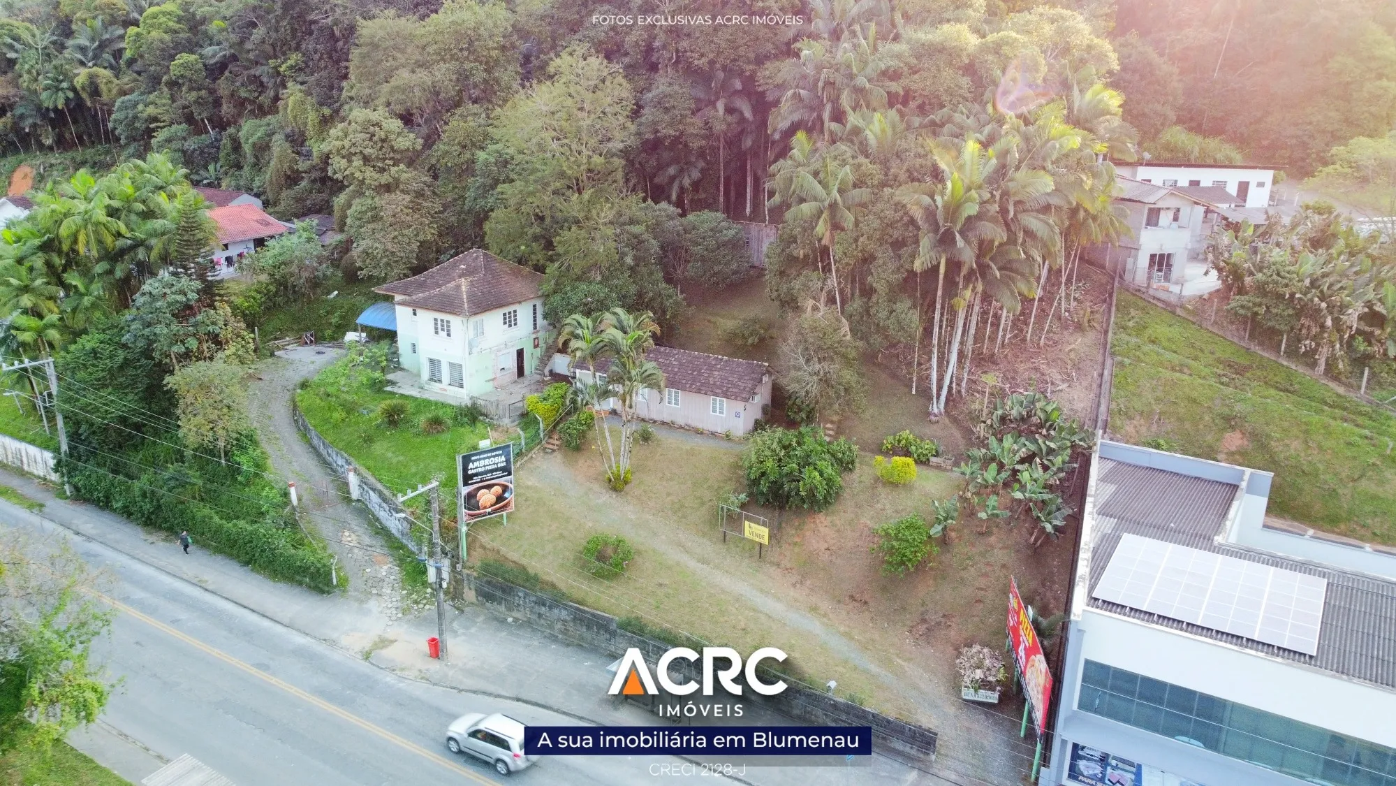 ACRC Imóveis - TE01276 - Terreno com um total de 2.209,68m a Venda no Bairro Escola Agrícola - foto 1