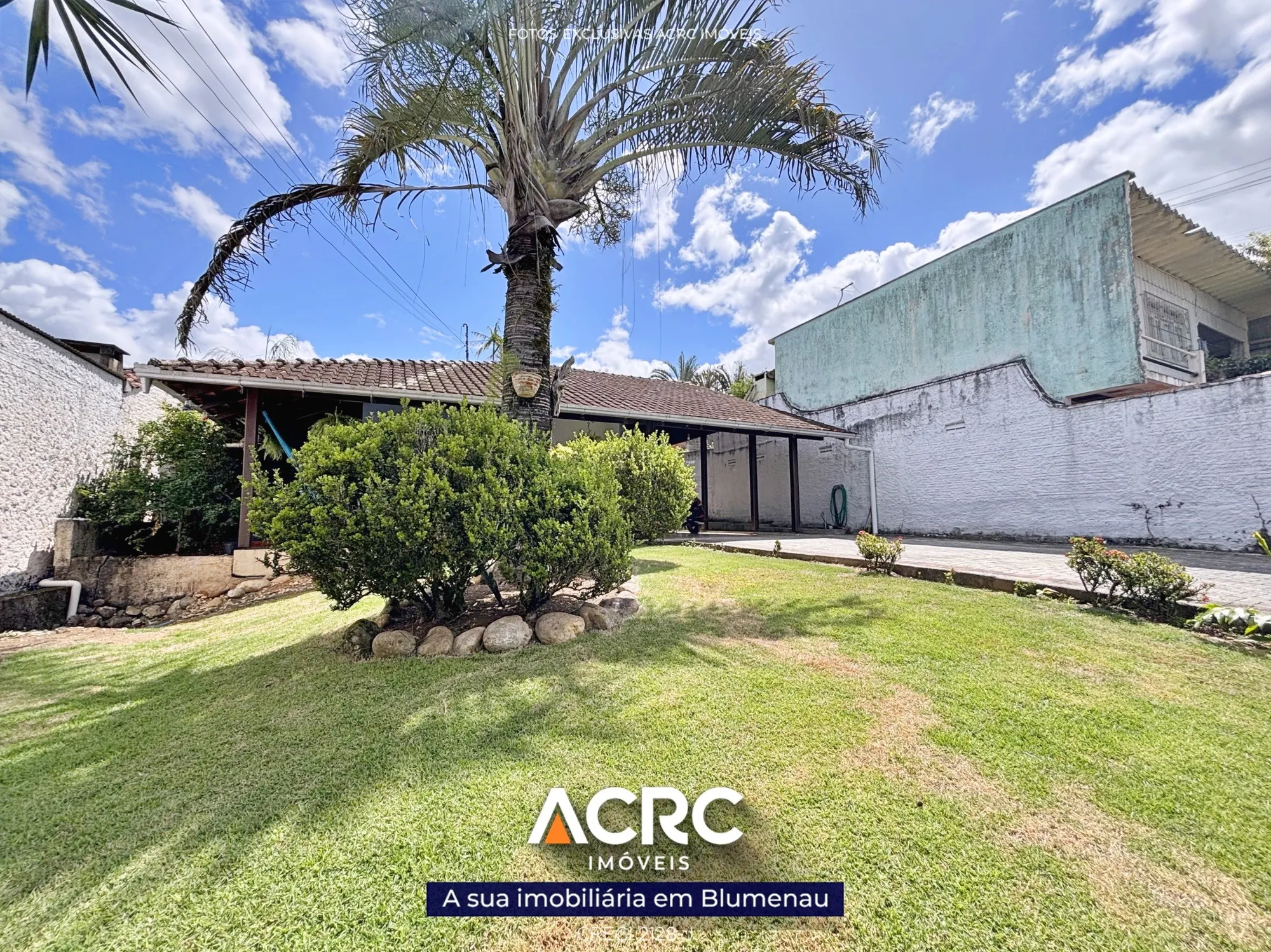 ACRC Imóveis - CA03517 - Casa a Venda no Bairro Escola Agrícola em Blumenau — foto 2
