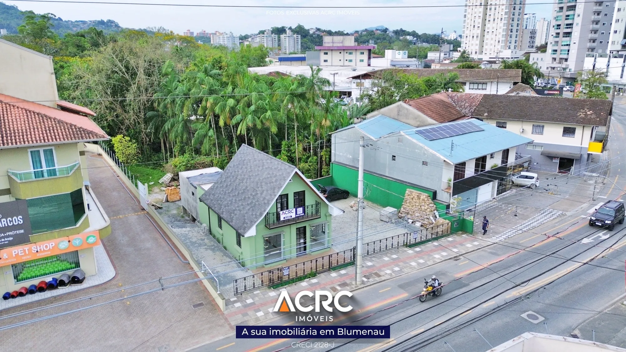 ACRC Imóveis - SA01304 - Casa comercial para Locação no Bairro Velha em Blumenau — foto 2